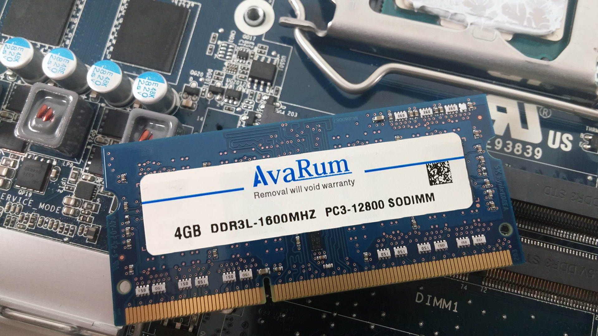 HMT451S6DFR8A-PB Hynix Replacement 4GB DDR3L-1600 PC3L-12800 SODIMM for Laptops by Avarum Ram Non-ECC Unbuffered Single Rank X8 Memory