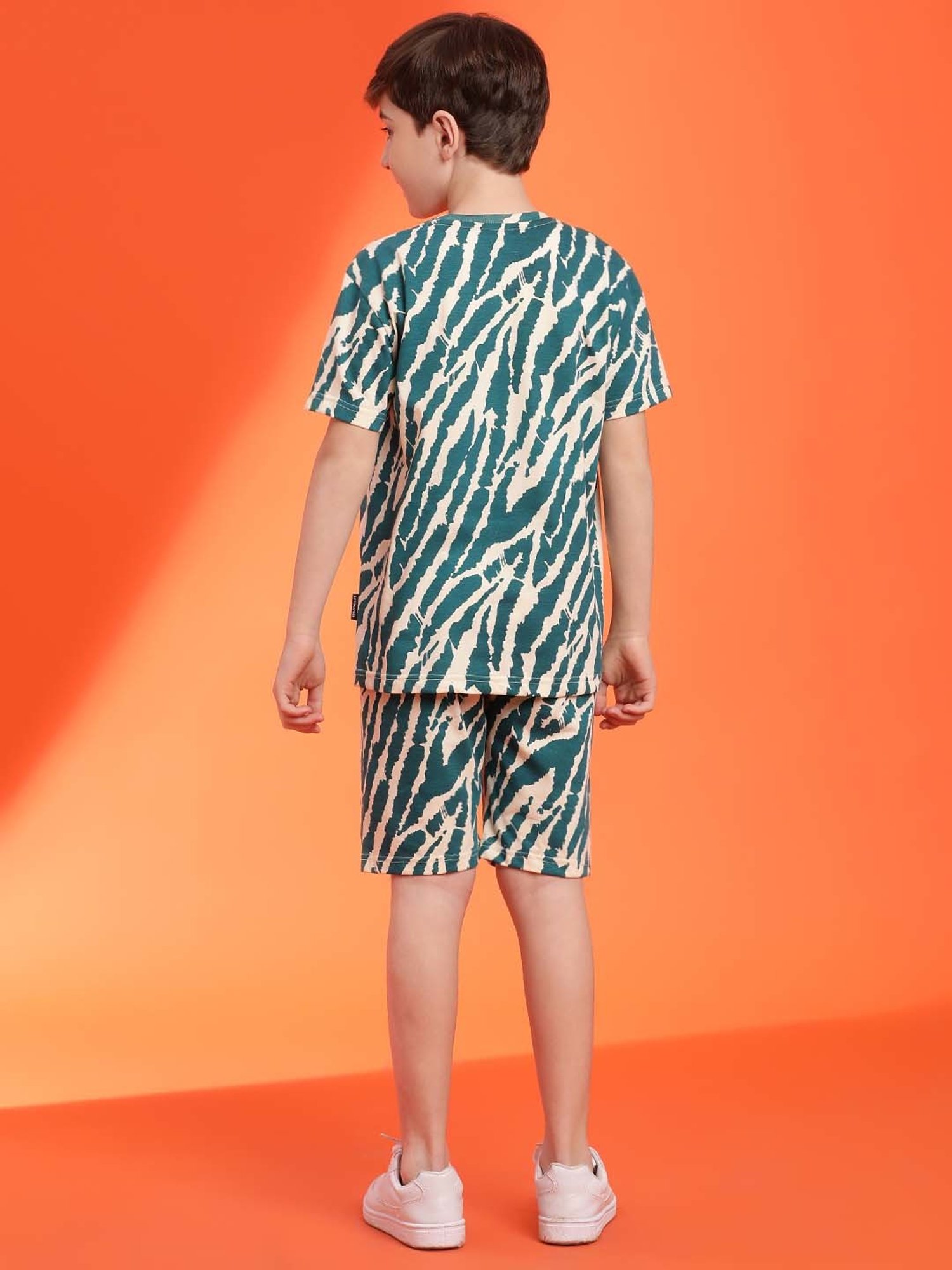 Lil Tomatoes Kids Teal Blue & Cream Printed T-Shirt Set