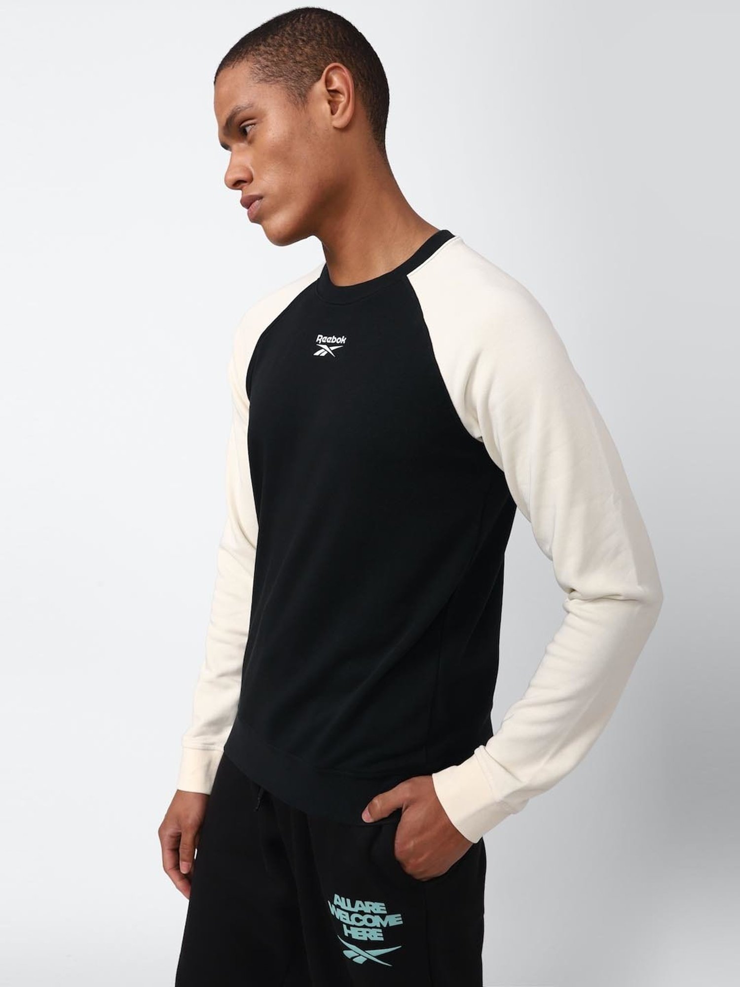 Reebok Black Cotton Slim Fit Printed T-Shirt
