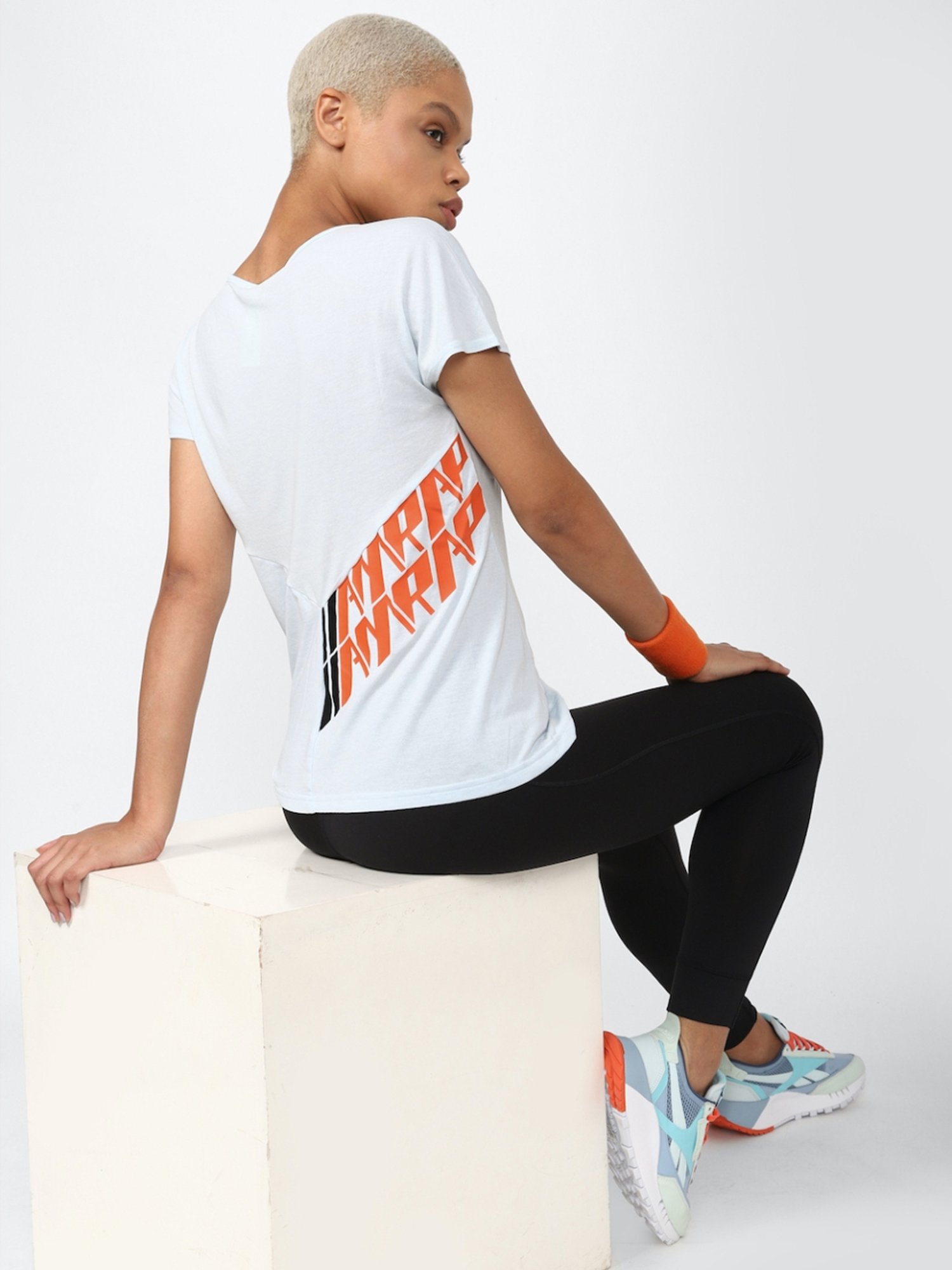 Columbia Navy Daisy Days SS Graphic T-Shirt