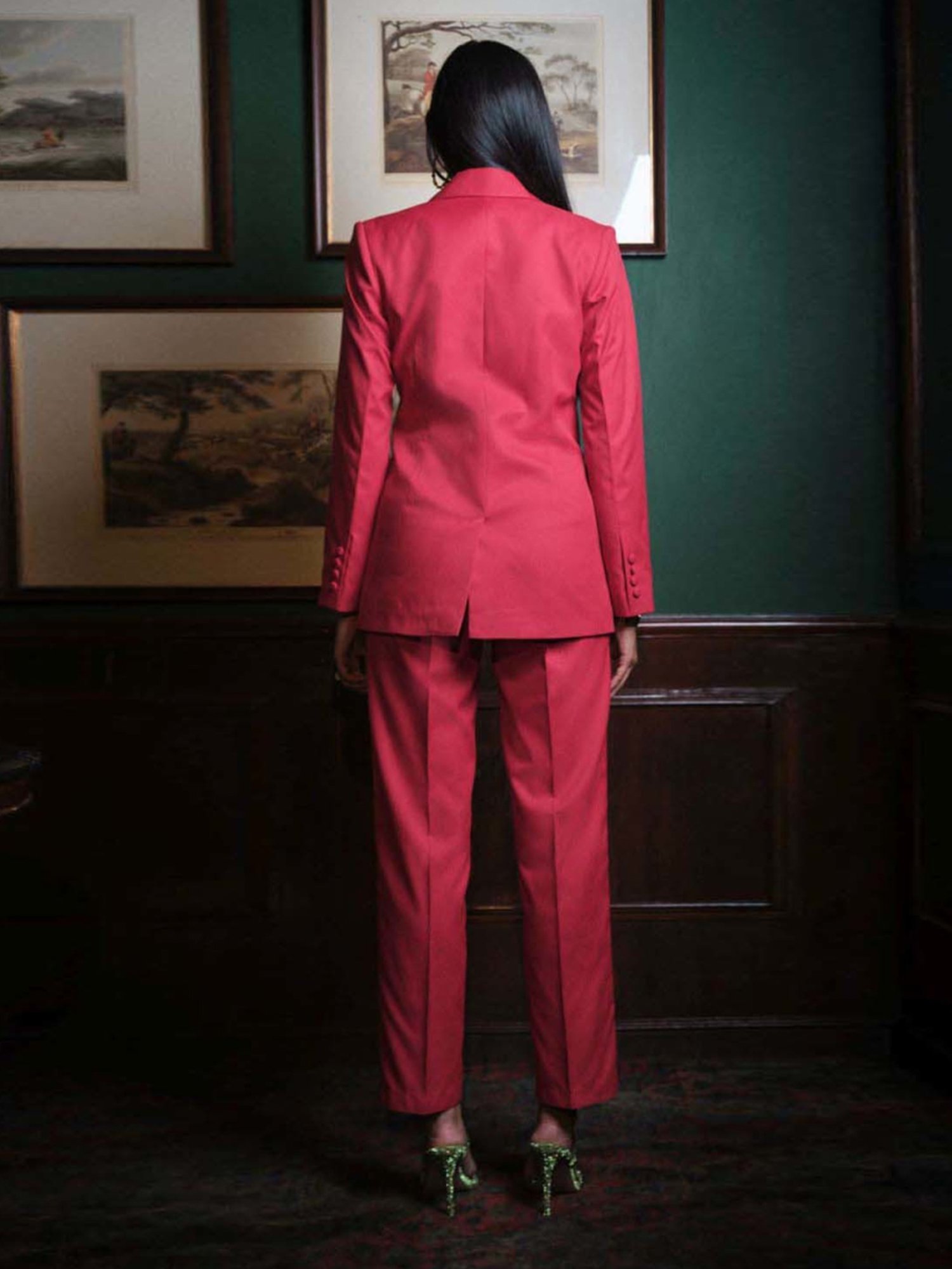 Qua Pinot Noir Red Club 82 Soft Tailored Blazer