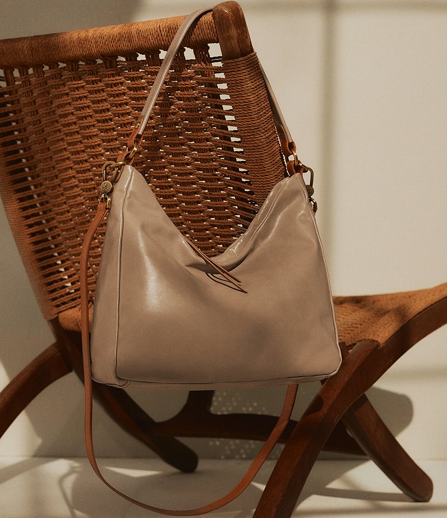 HOBO Delilah Hobo Bag