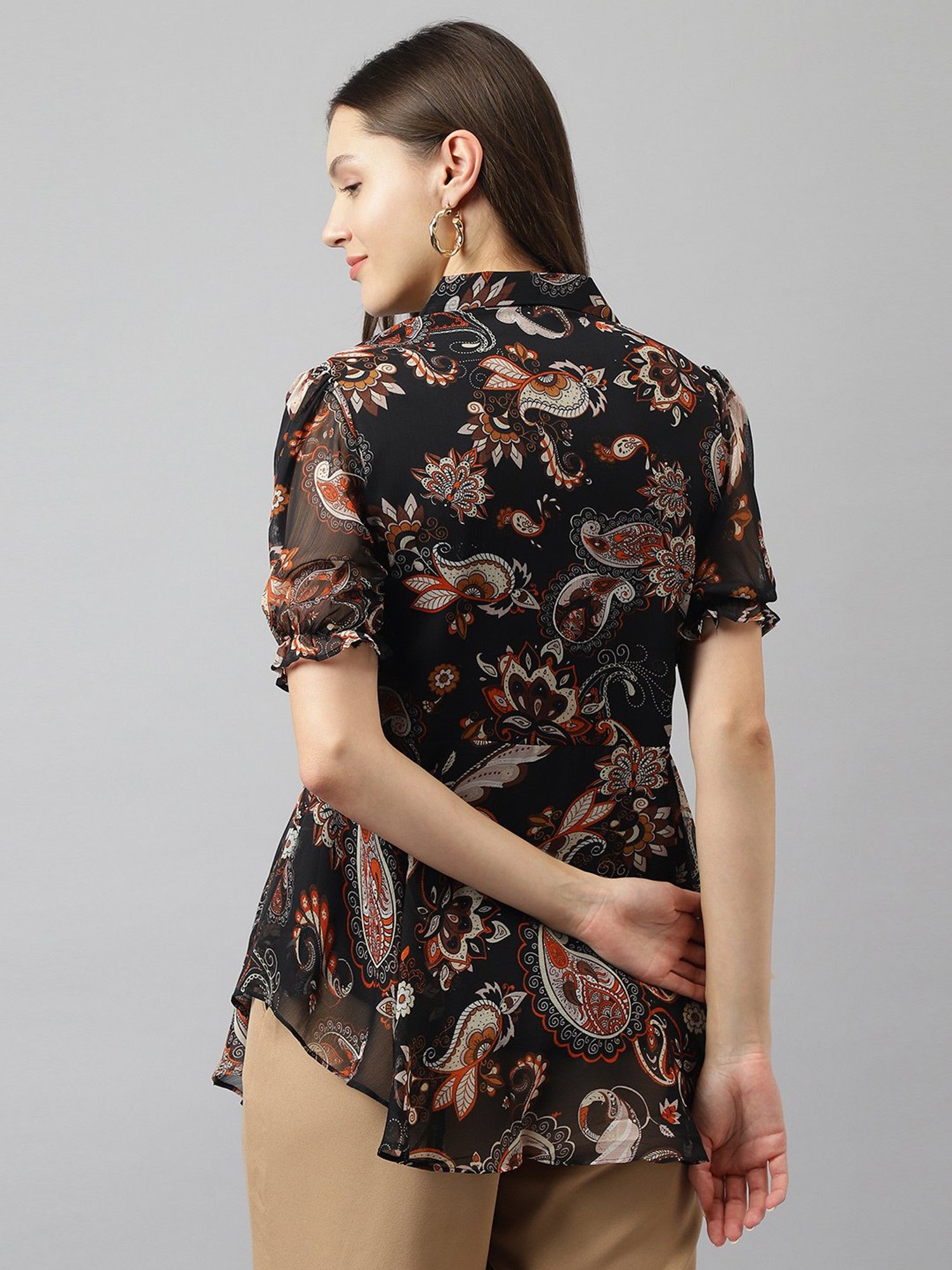 KERI PERRY Black Printed Top