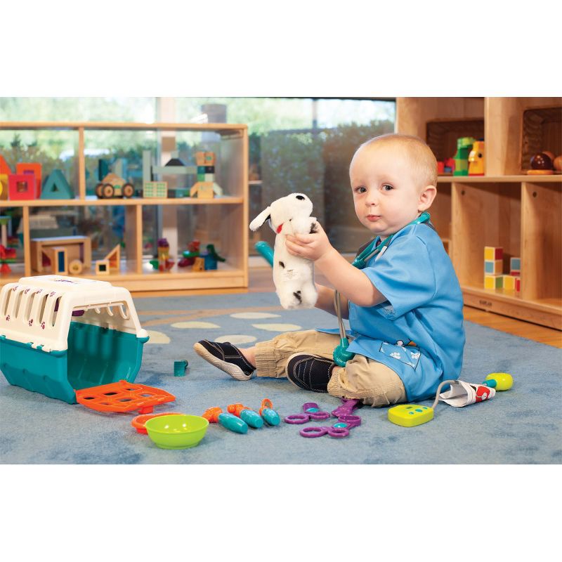 Battat Pretend Play Vet Kit