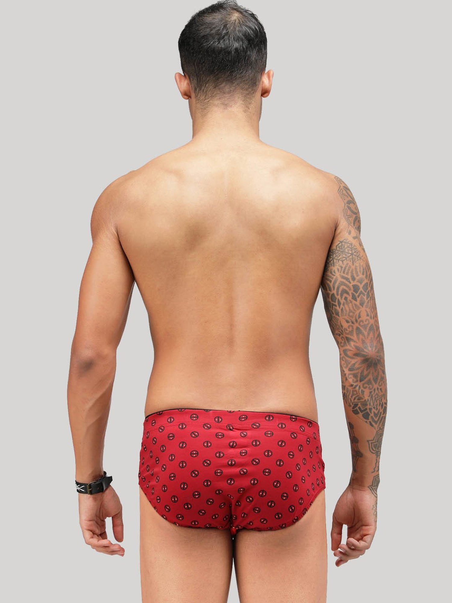 Zoiro Black & Chinese Red Regular Fit Printed Briefs - Pack Of 2