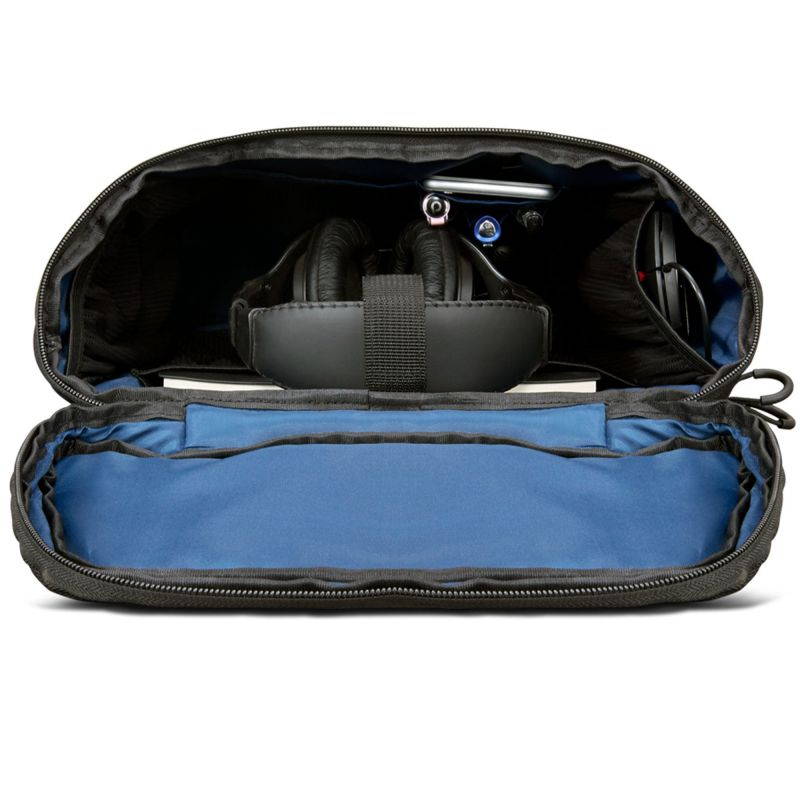 BELKIN Black 13"  Laptop/Chromebook sleeves Black - Model B2B064-C00