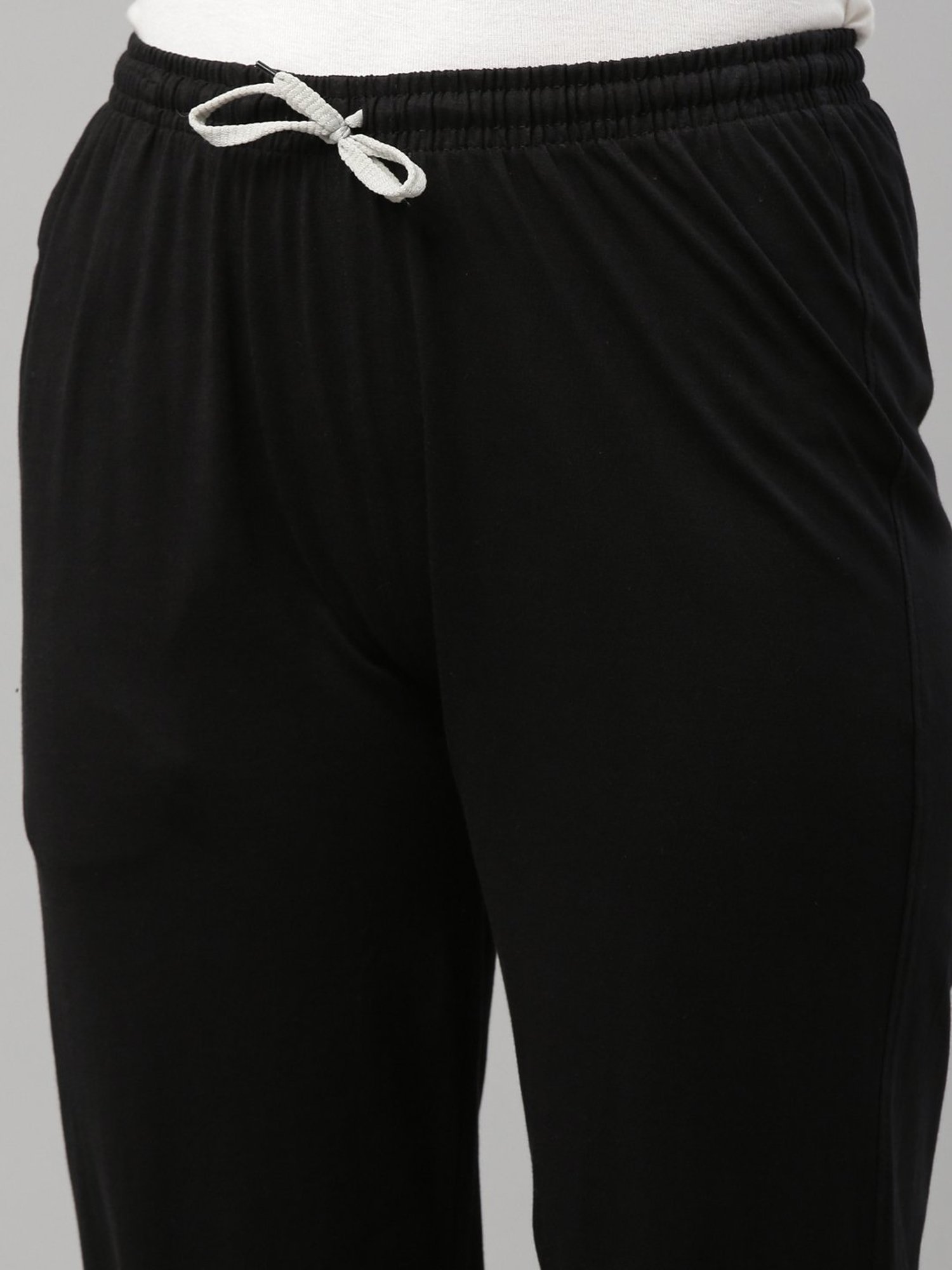 Kryptic Black & Navy Cotton Printed Mid Rise Capris (Pack Of 2)