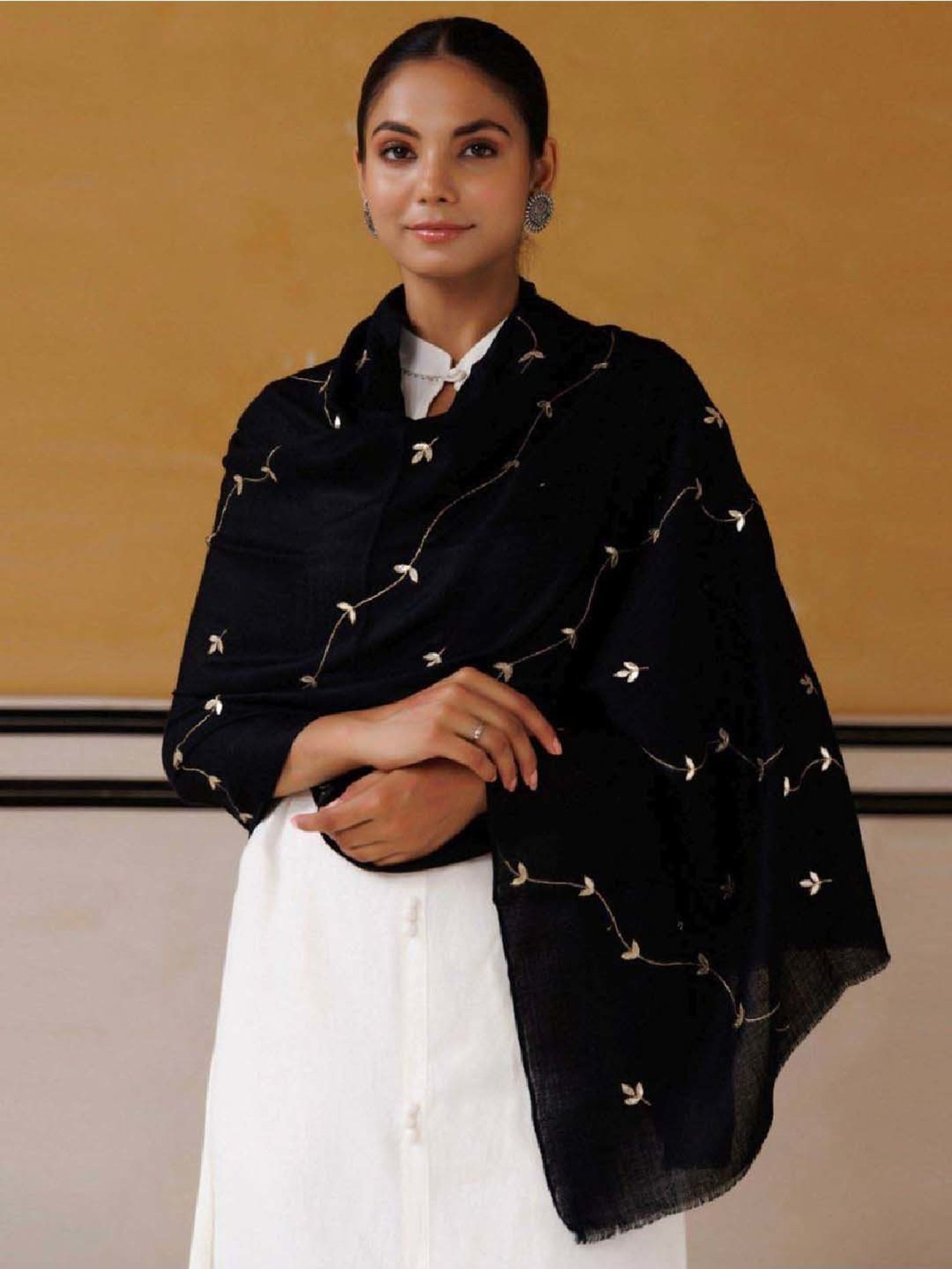 Geroo Jaipur Black Hand Embroidered Gota Patti Woolen Shawl