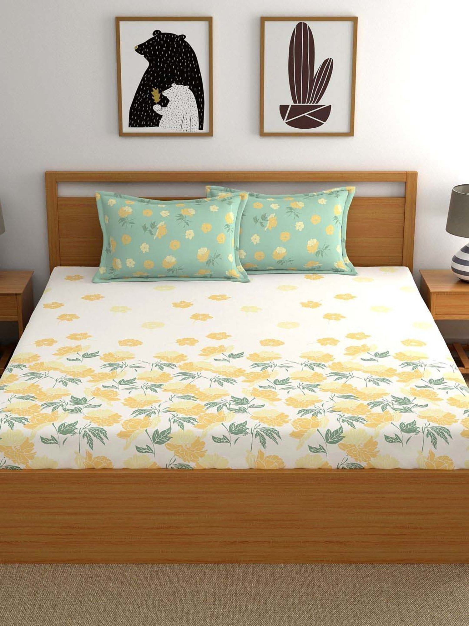 Dreamscape White & Yellow Cotton 140 TC Double  Bedsheet with 2 Pillow Covers
