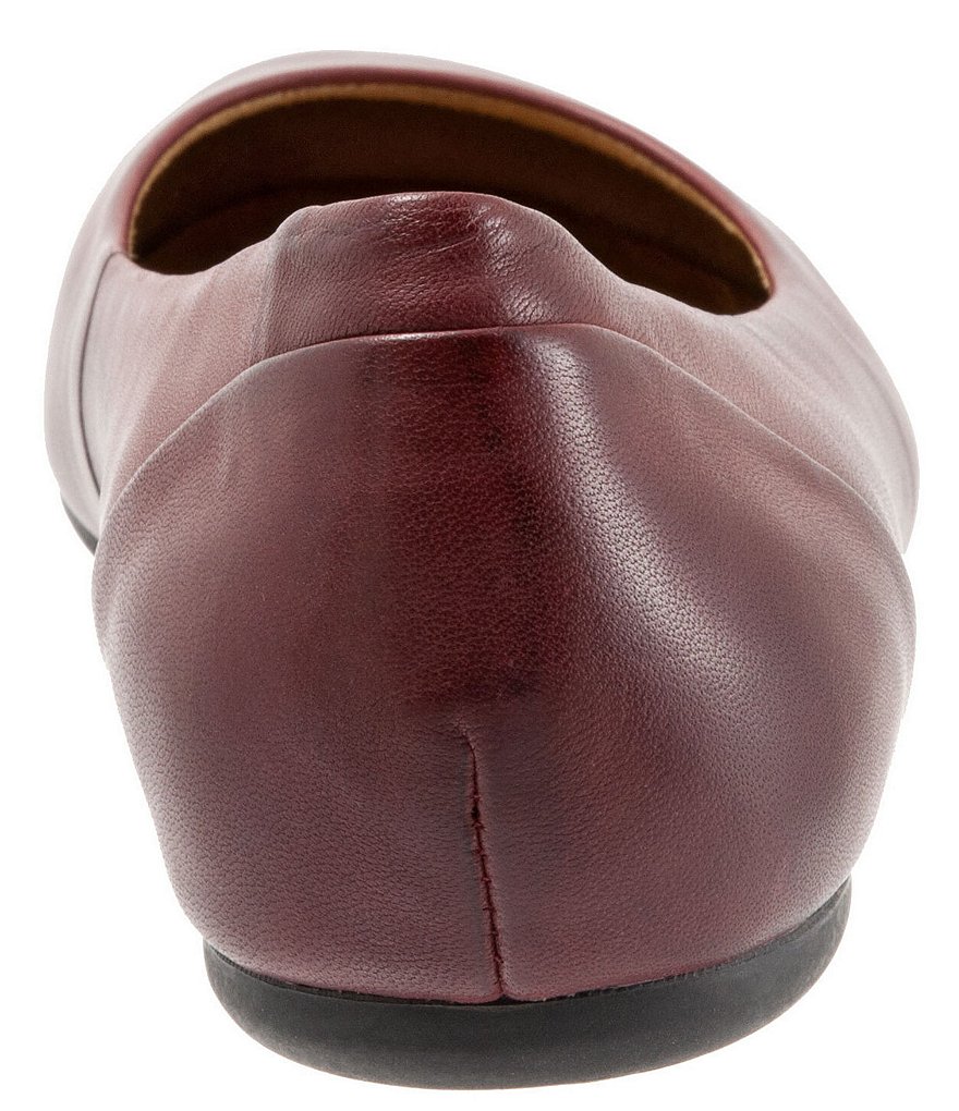 SoftWalk Sonoma Leather Ballet Flats