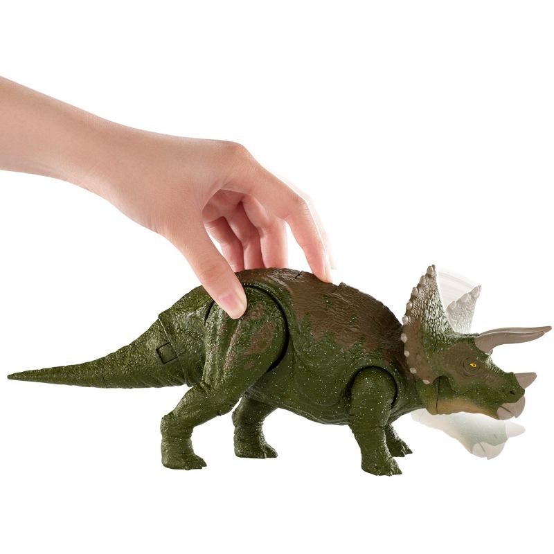 Jurassic World Dual Attack Triceratops