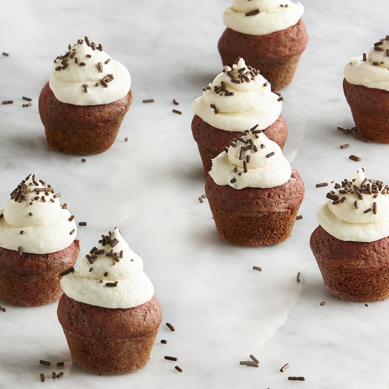 Kaiser Bakeware Steel Muffin Pan, 12 Cup