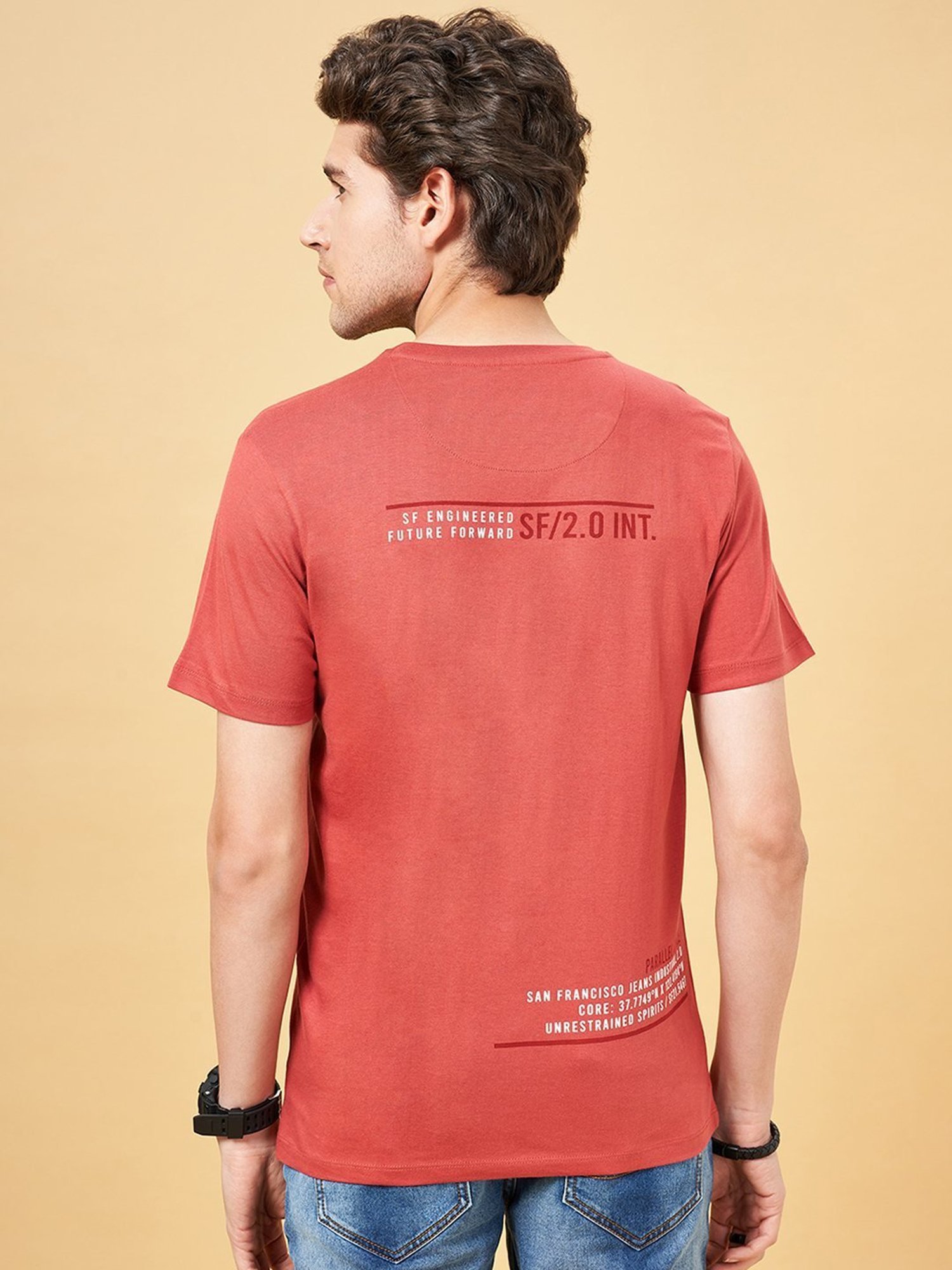 SF Jeans by Pantaloons Red Earth Cotton Slim Fit Printed T-Shirt