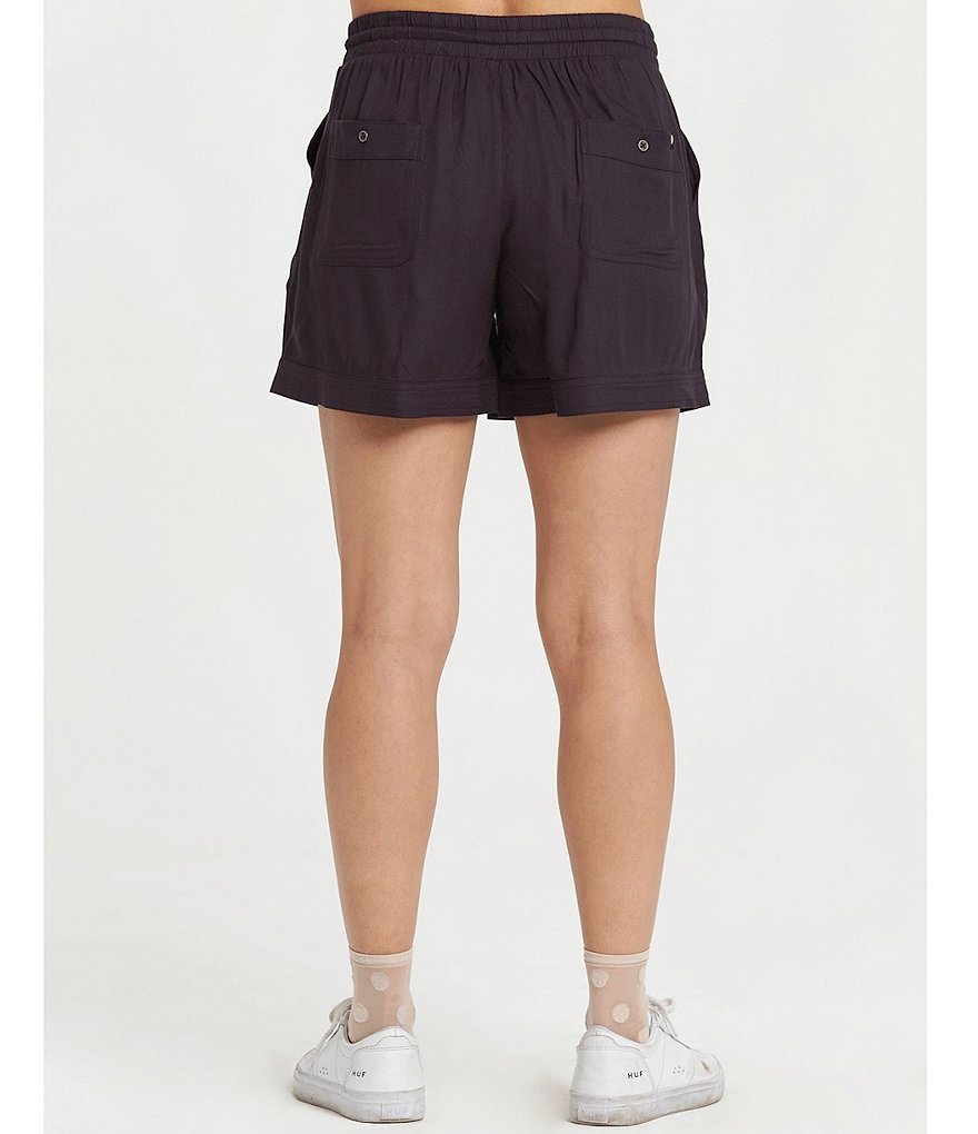 Guess Brynn Tropical Floral Mid Rise Linen Shorts