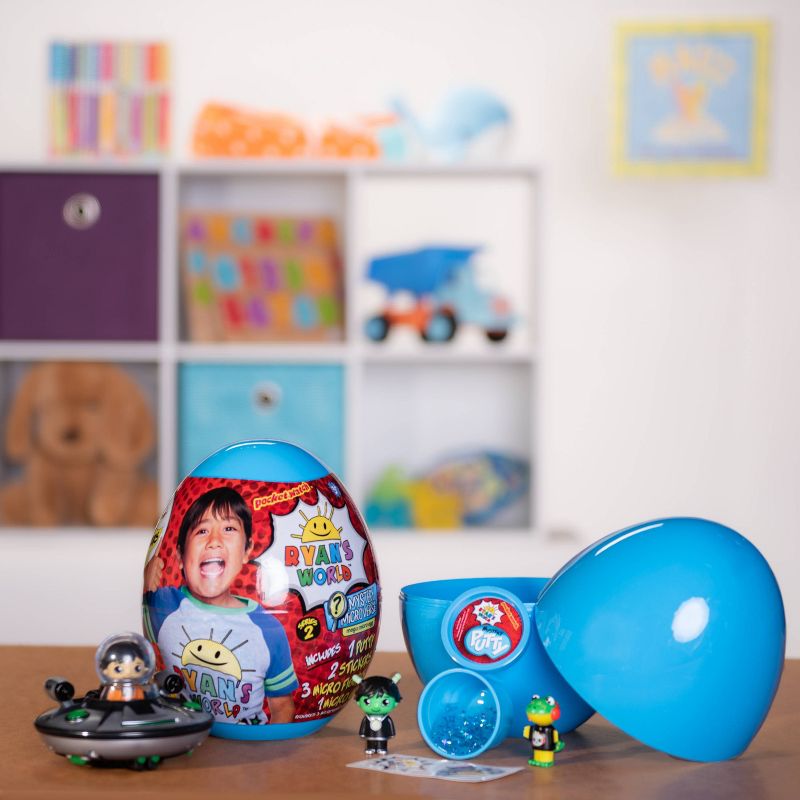 Ryan's World Mystery Microverse Mega Micro Egg