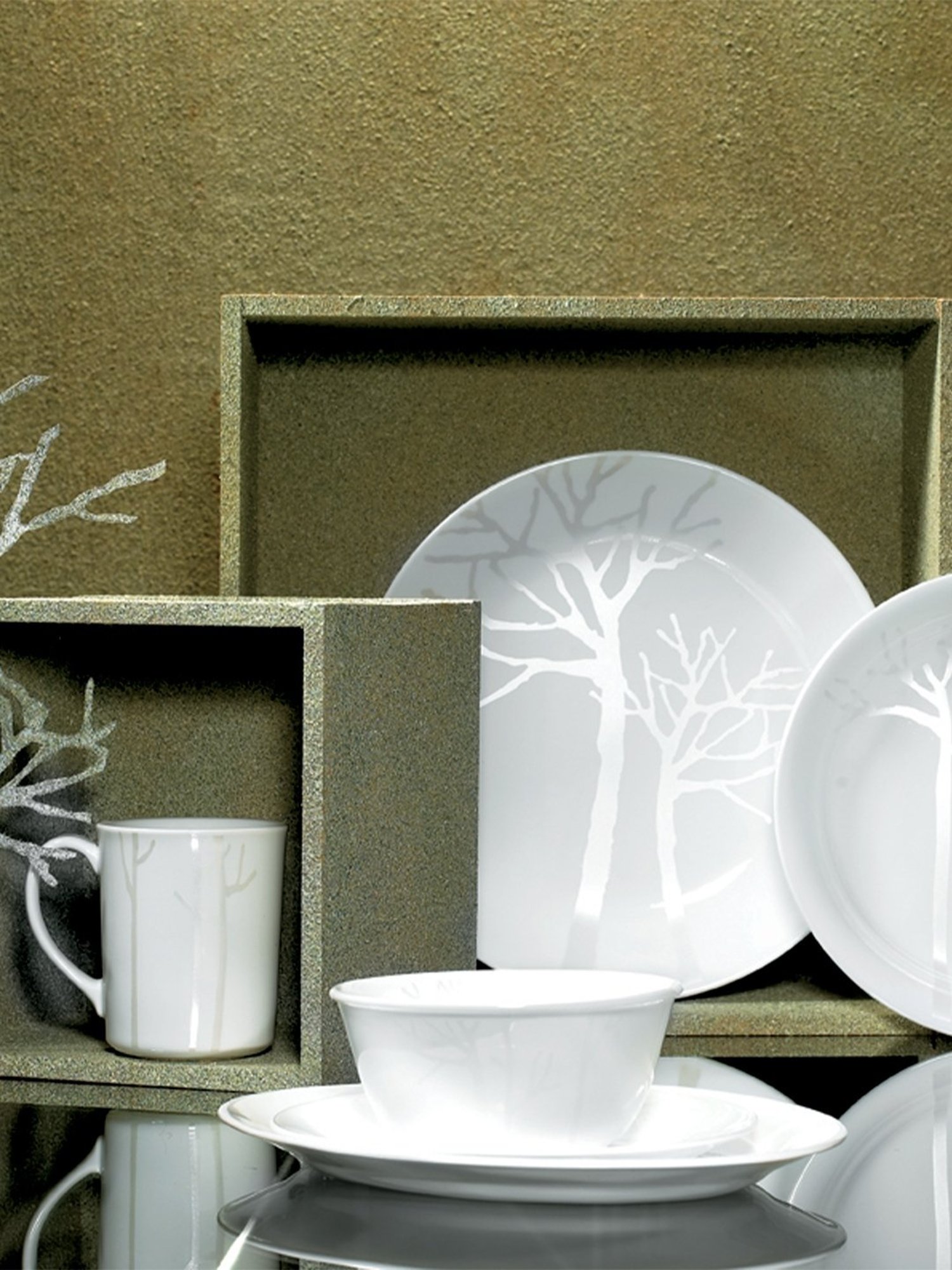 Corelle Asia Gold Series 12 Pc Basic, Mini, Starter Utility Set - Frost