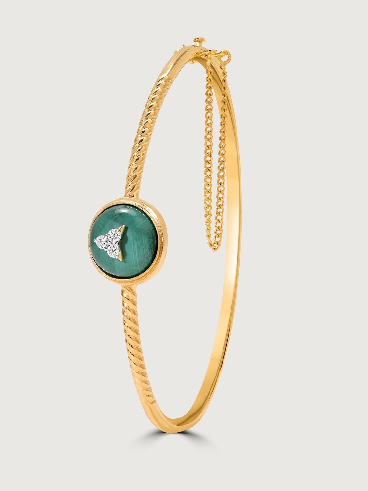 Candere by Kalyan Jewellers BIS Hallmark 18K Yellow Gold and Certified Diamonds Bracelet