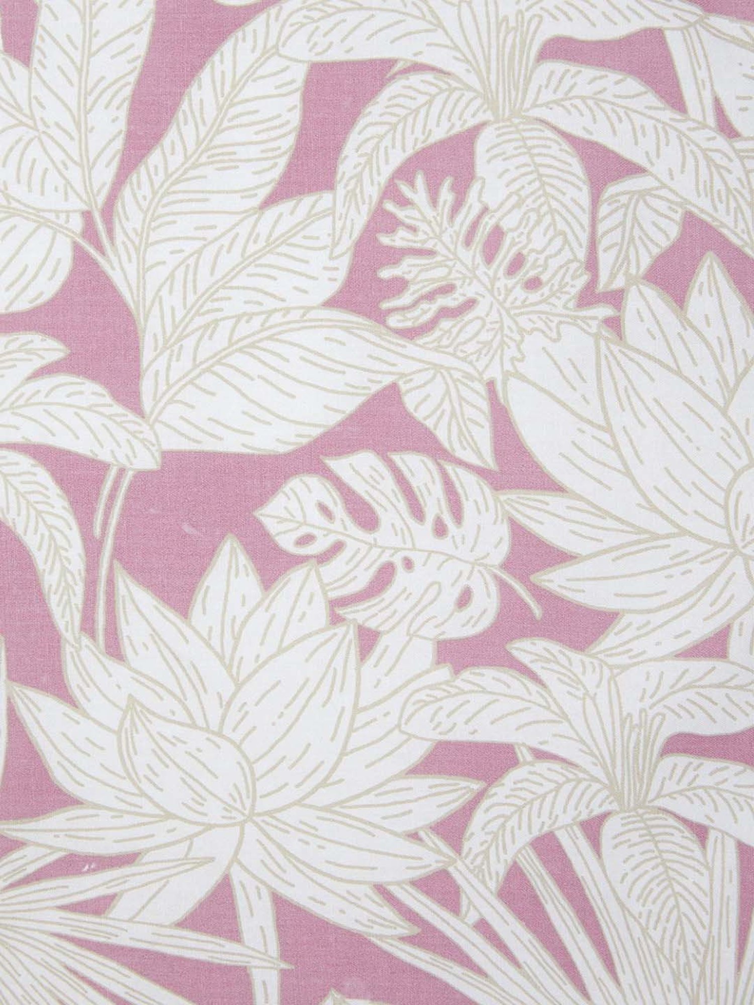 Living Scapes by Pantaloons Pink Cotton Bedsheet With 2 Pillow Covers