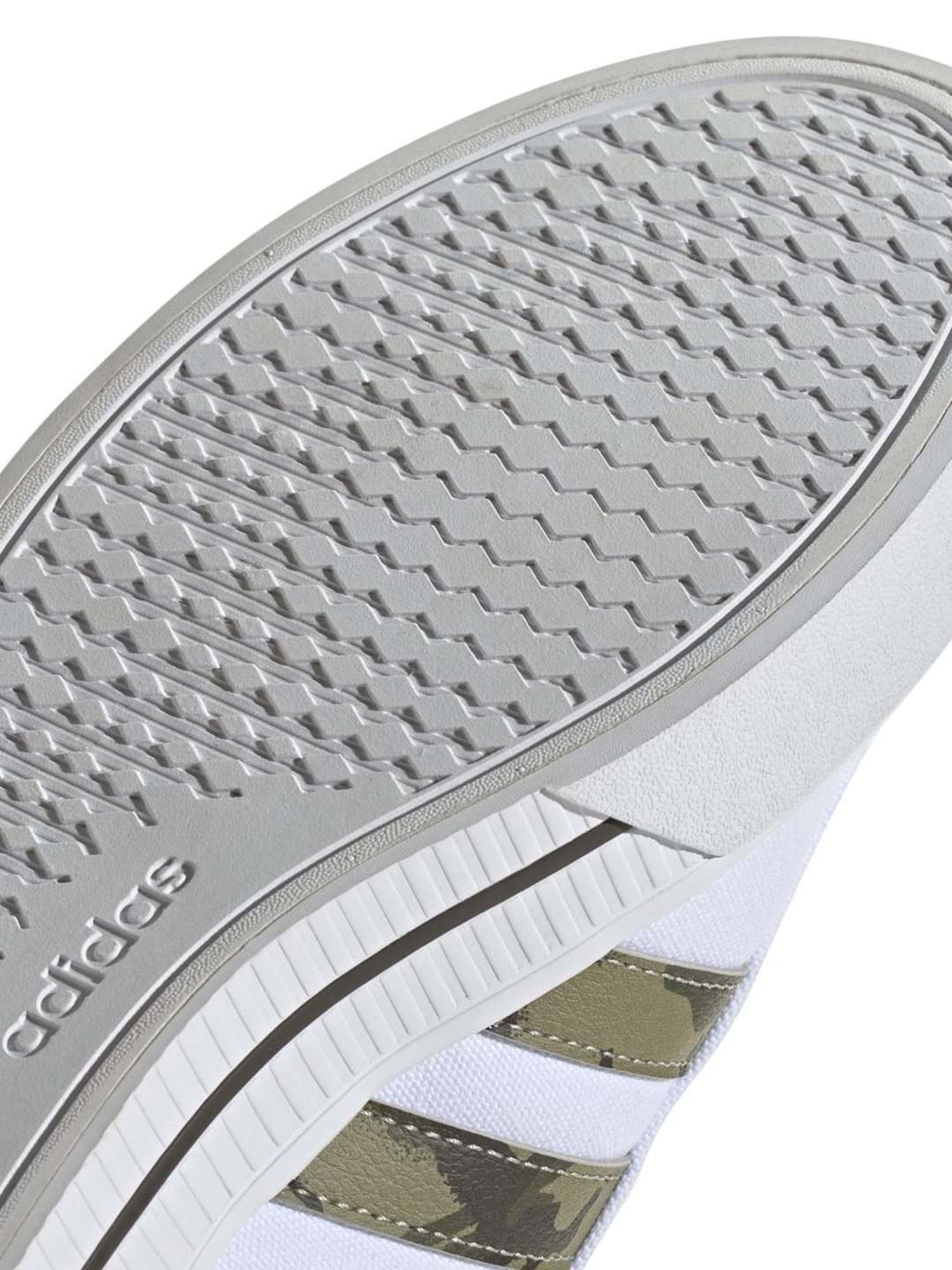 Adidas Men's DAILY 3.0 White Skateboarding Shoes