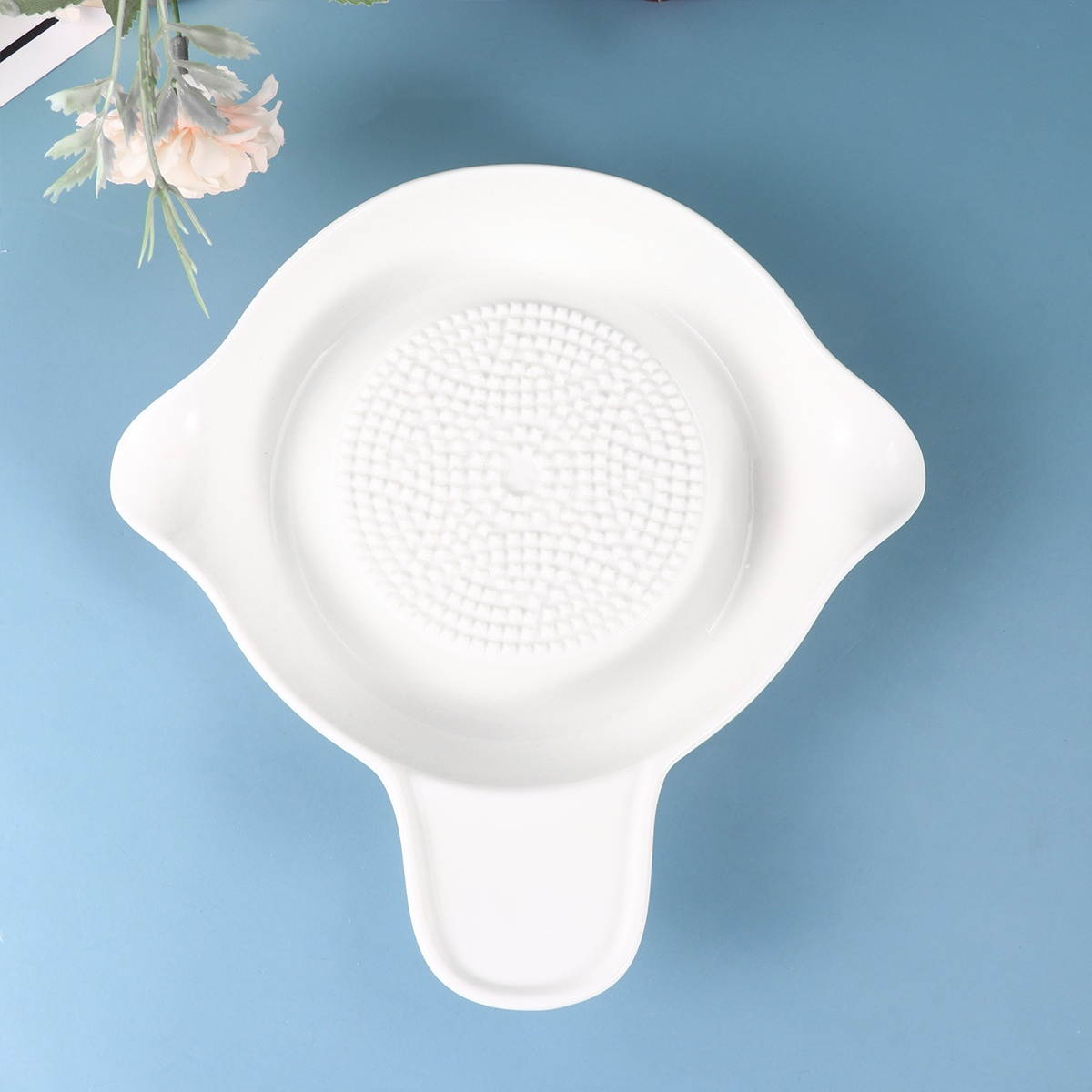 the cimple co  125' feet white : solid copper center conductor, made in the usa : rg6 coaxial cable with connectors, f81 / rf, digital coax for audio/video, cabletv, antenna, internet, satellite