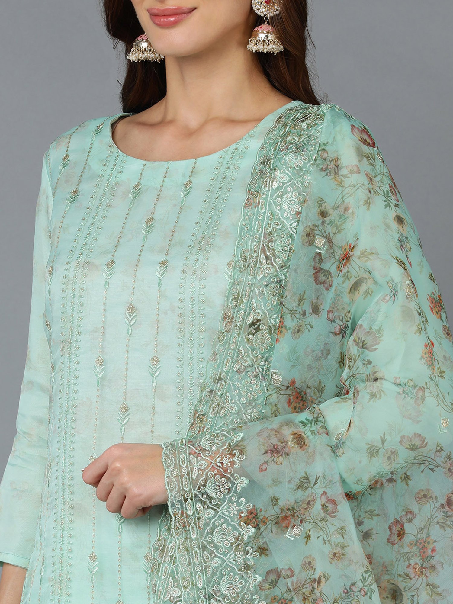 Vaamsi Sea Green Embroidered Kurta Pant Set With Dupatta