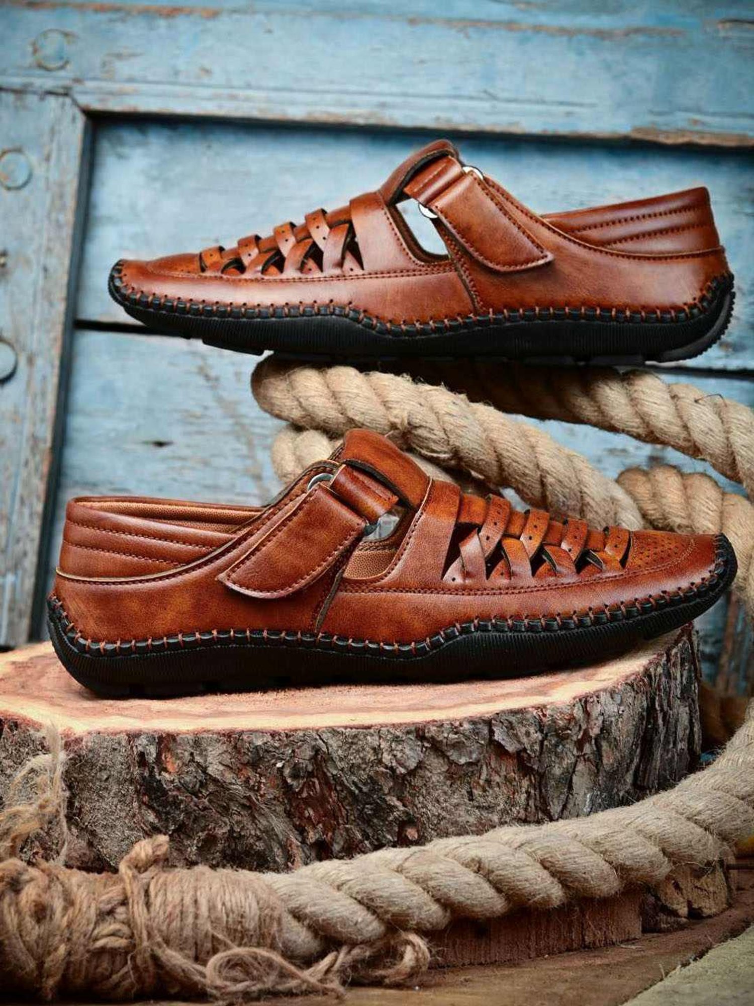 Giorgio Men's Tan Fisherman Sandals