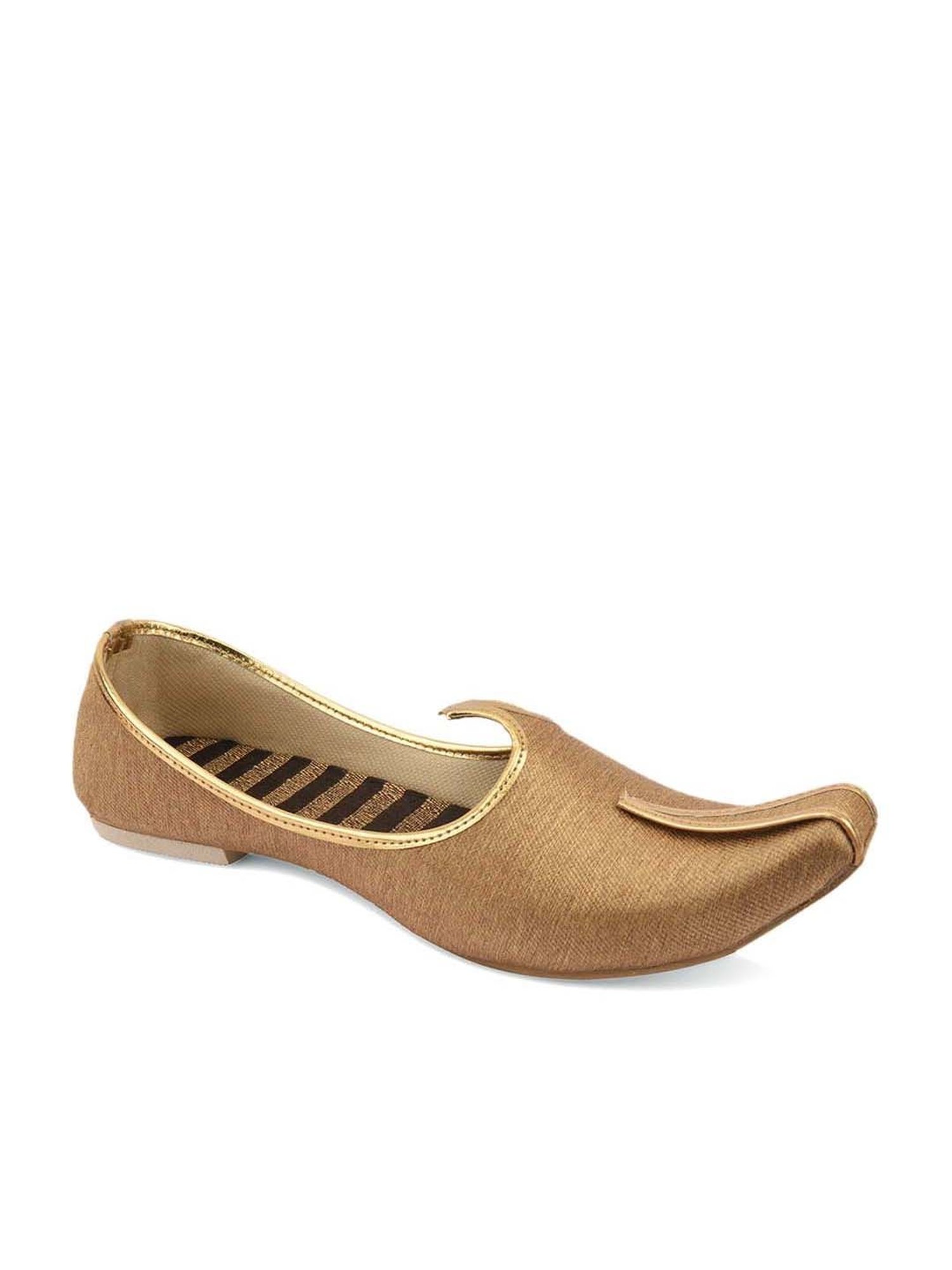 Desi Colour Men's Golden Ethnic Juttis