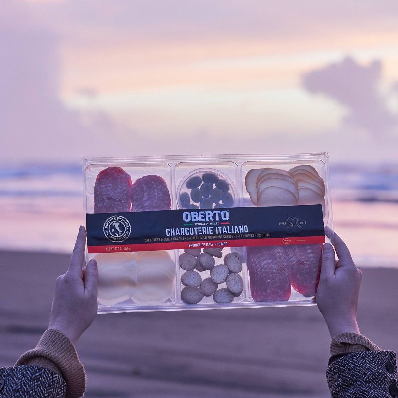 Oberto Charcuterie Platter with Olives - 12.3oz