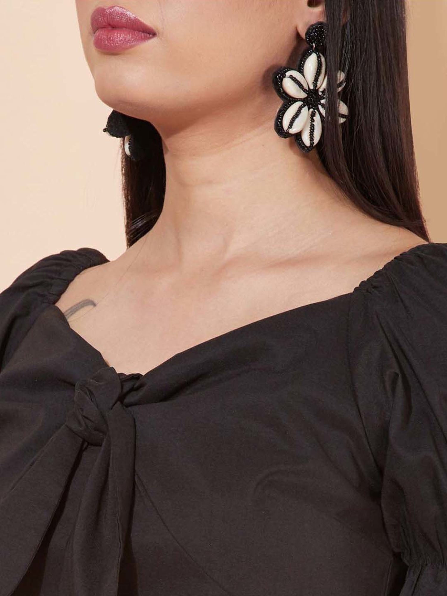 SELVIA Black Regular Fit Top