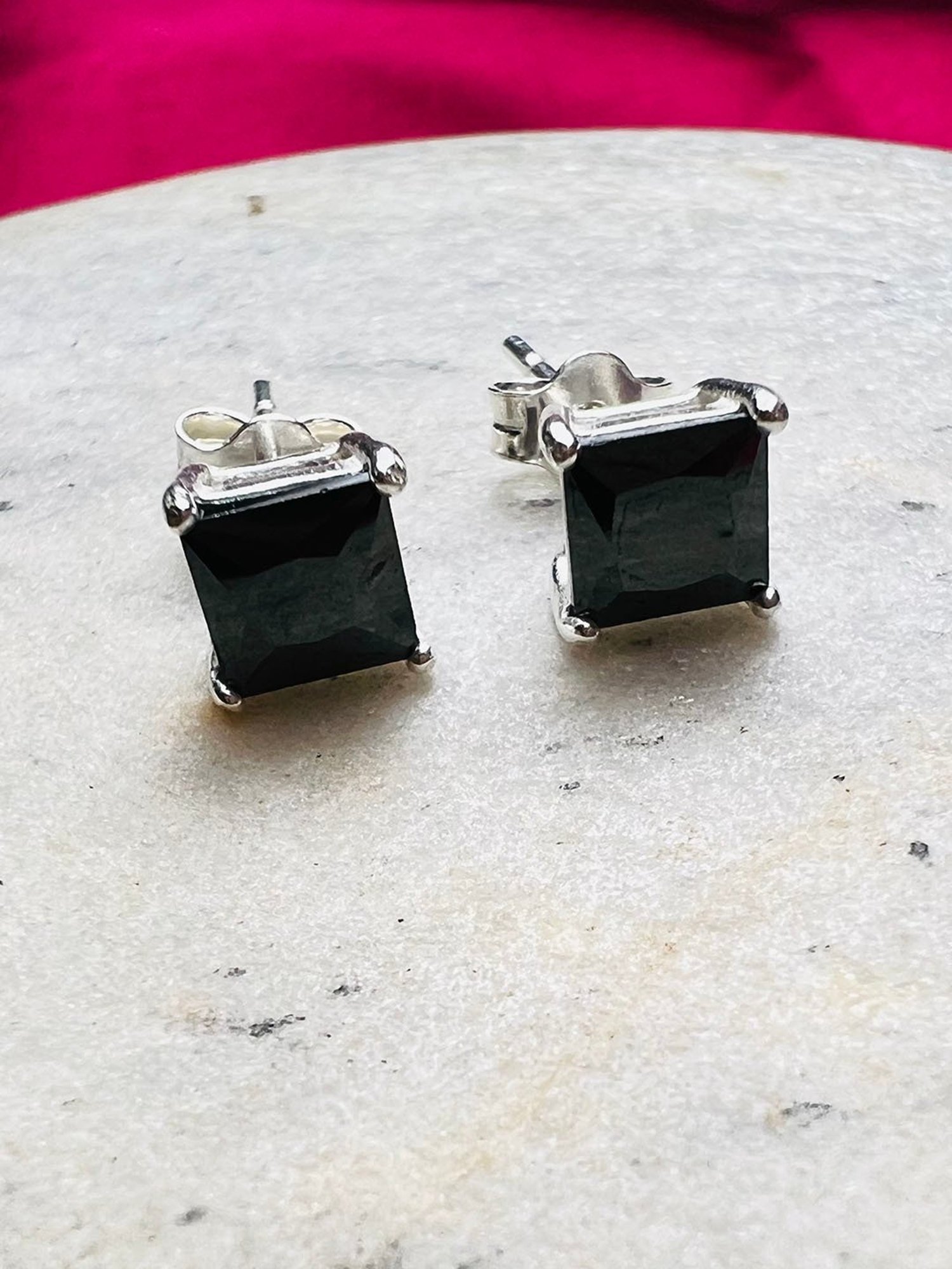 Arte Jewels 925 Sterling Silver Black Square Stone Stud Earrings for Women & Girls