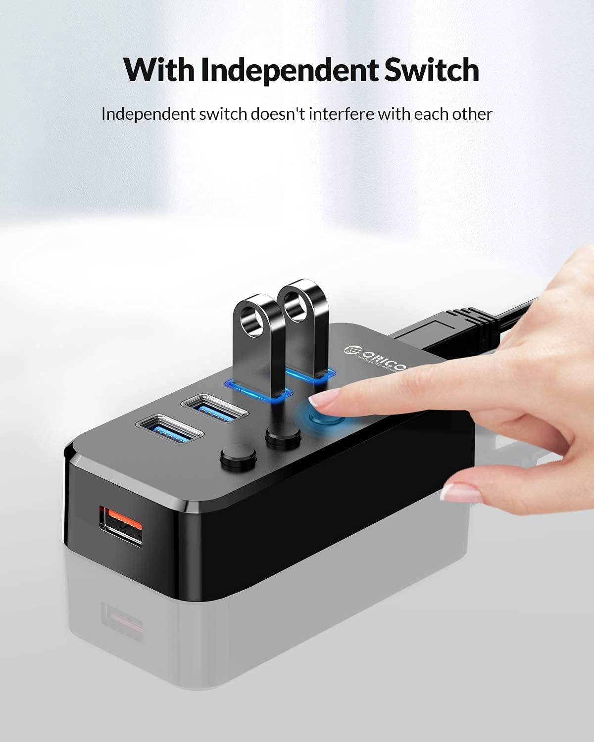 USB 3.0 Hub, Portable SuperSpeed 4 Port USB 3.0 Hub with Built-in Cable , USB Extension Multi-function USB Dock Hot Swapping Support for  Mac, PC, USB Flash Drives and Other Devices