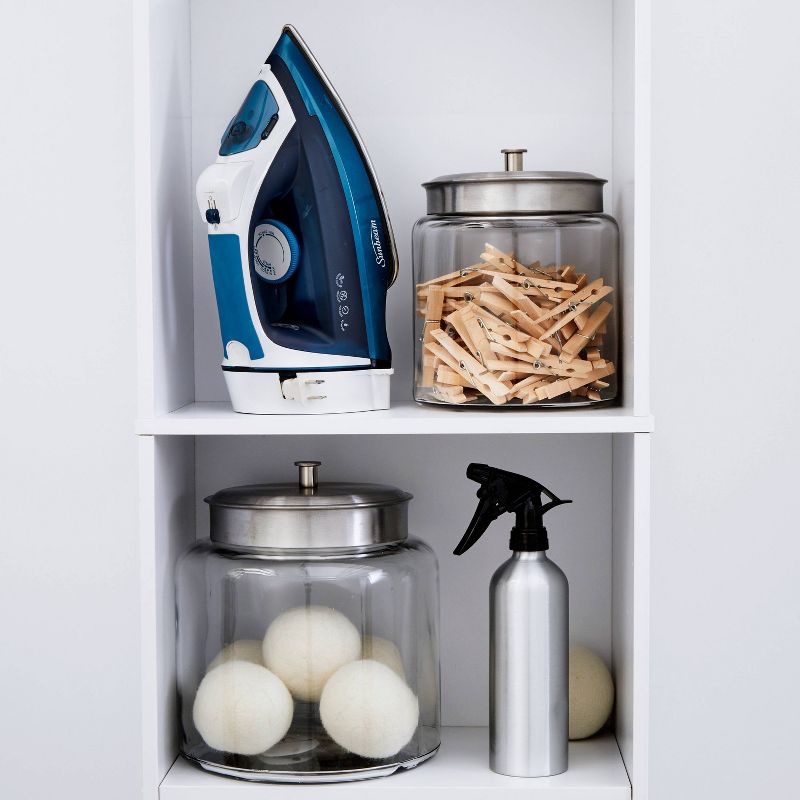 Sunbeam 1600W Retractable Cord Iron