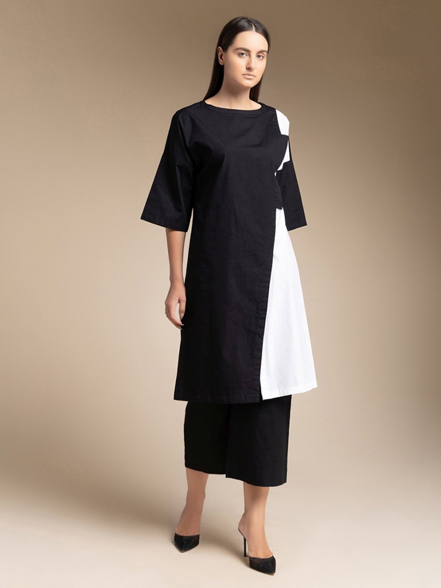 House of Manaa Black Hom Allure Kurta with Pallazo