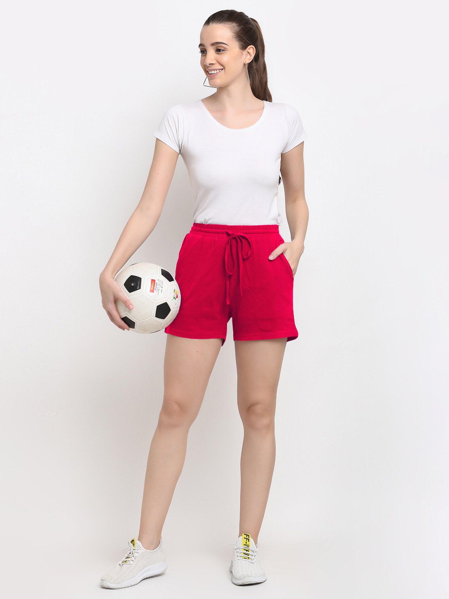 BRINNS Magenta Shorts