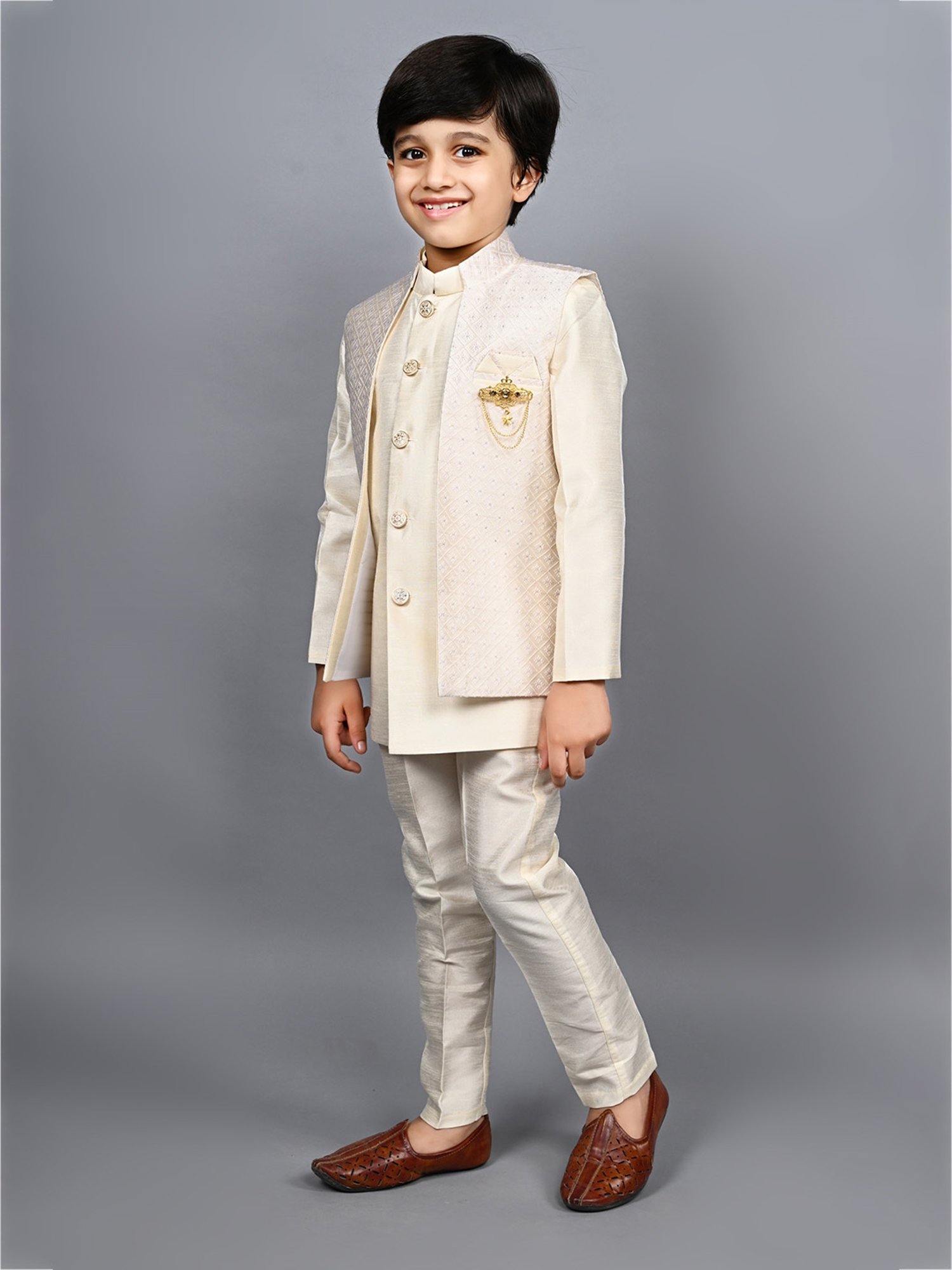 Ahhaaaa Kids Cream Embellished Full Sleeves Sherwani, Jacket & Pyjamas