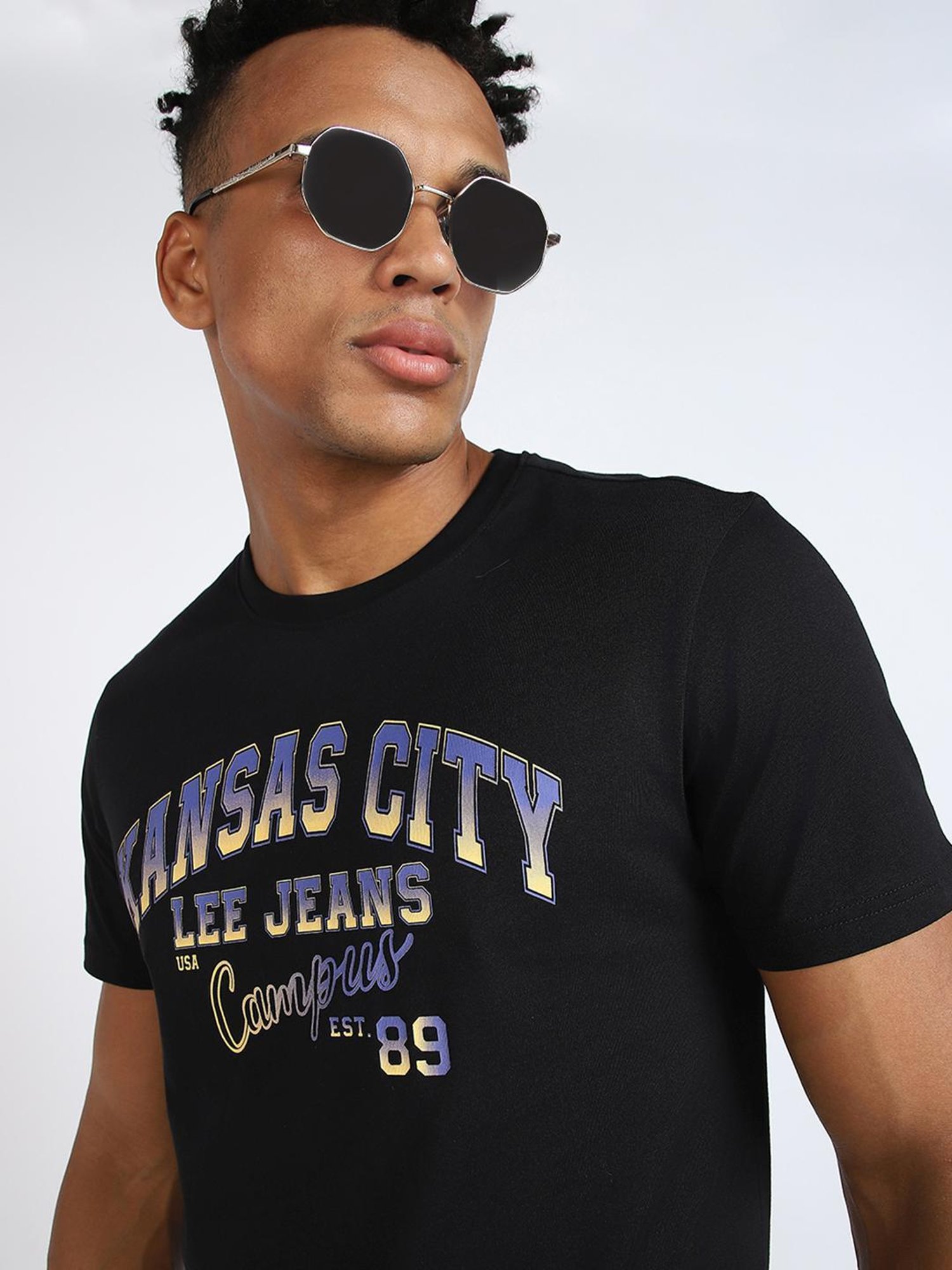 Lee Black Cotton Slim Fit Printed T-Shirt