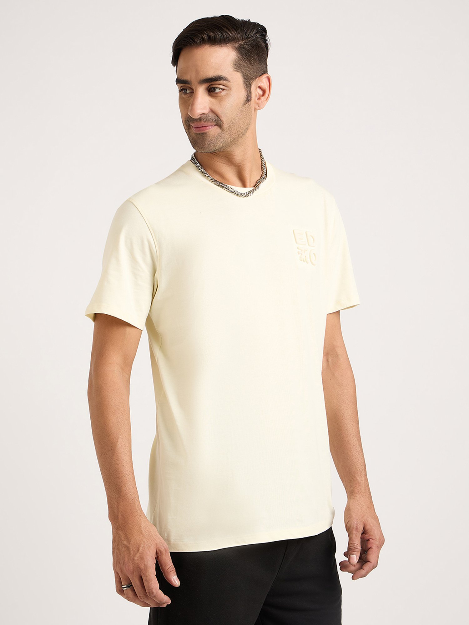 EDRIO Cream Regular Fit Printed Crew T-Shirt