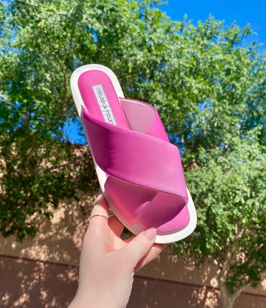 Chelsea & Violet Jacey Color-Changing Cross Band Sandals