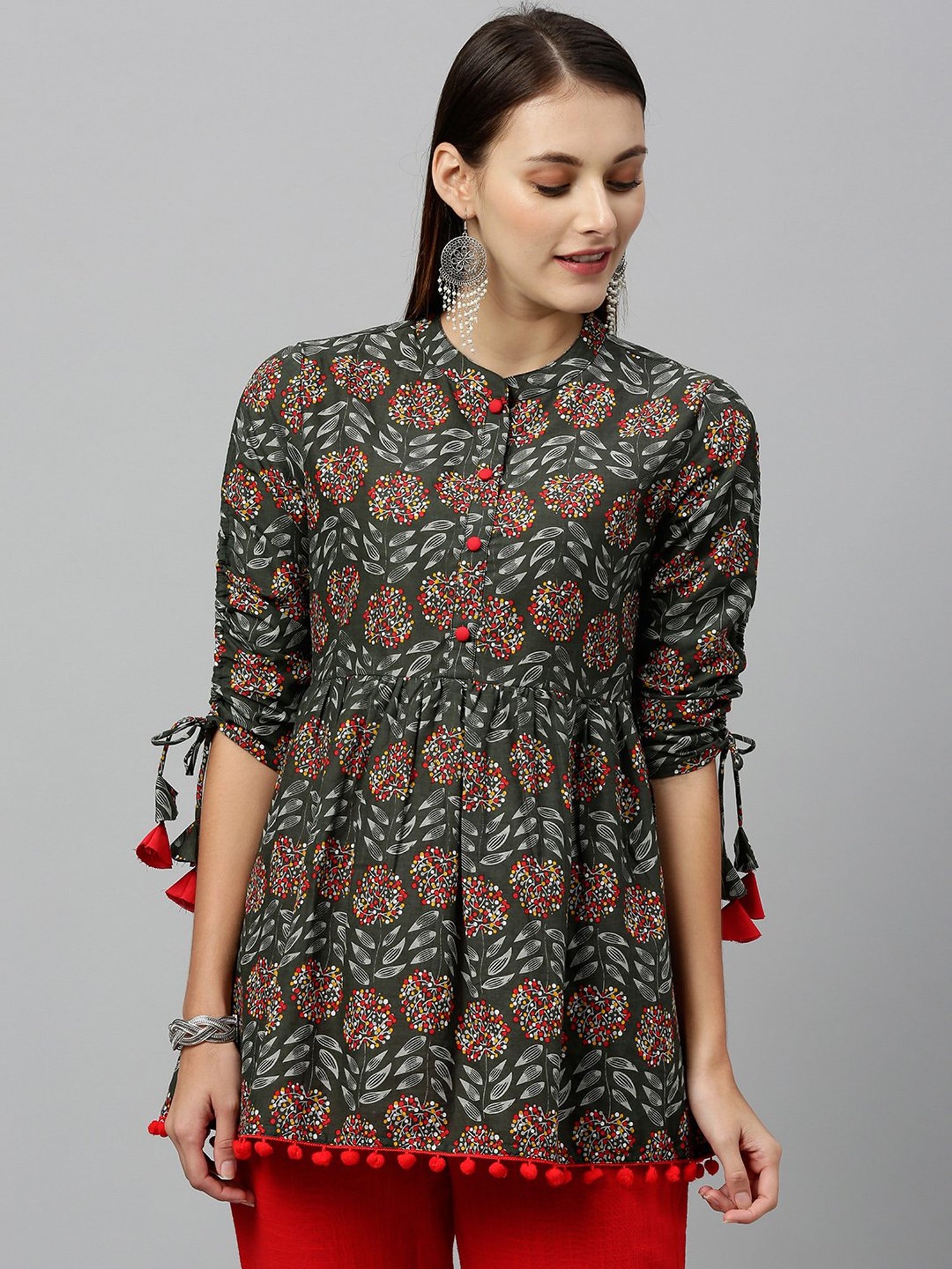 Kipek Grey Floral Printed Kurti