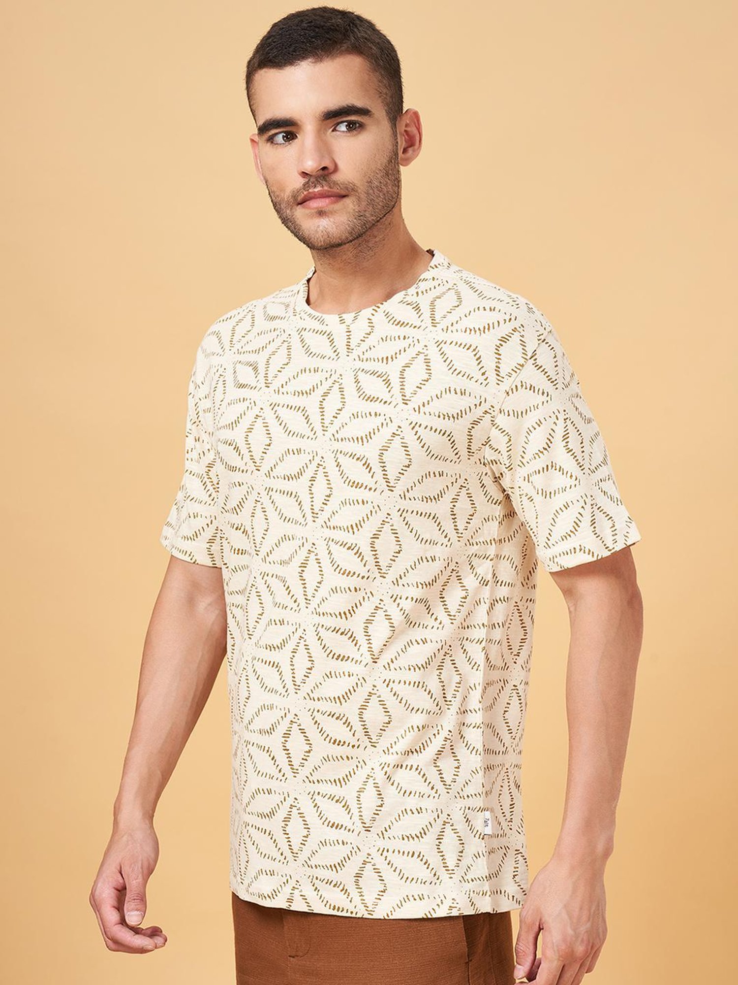 7 Alt by Pantaloons Off White Cotton Relaxed Fit Printed T-Shirt
