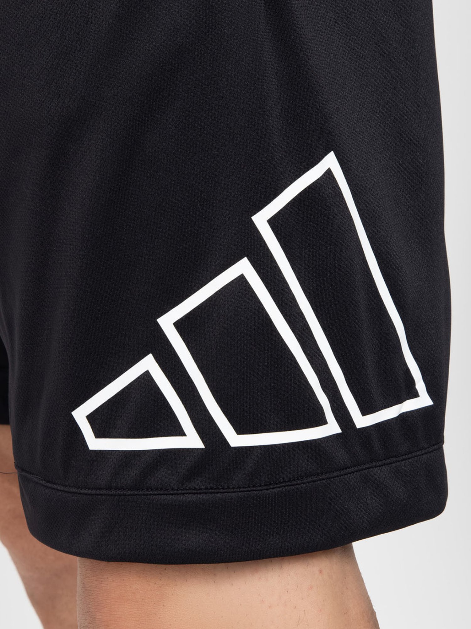 Reebok Black Regular Fit Sports Shorts