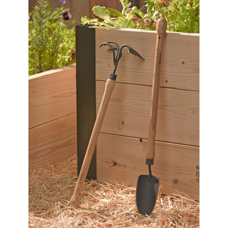 De Wit Gardener's Supply Lifetime Guaranteed Raised Bed Cultivator - De Wit