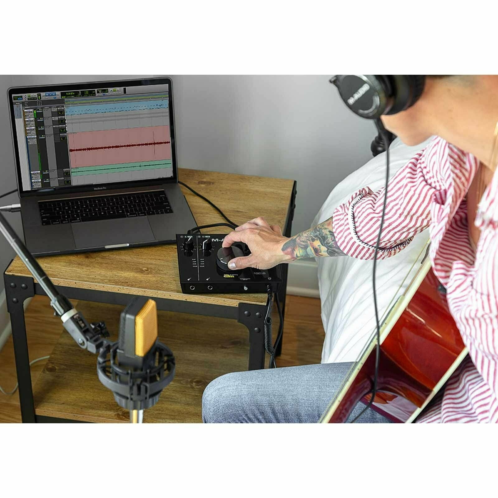 M-Audio AIR192X6 USB MIDI Recording Interface w Speakers, EM-91C Mic & Headphone