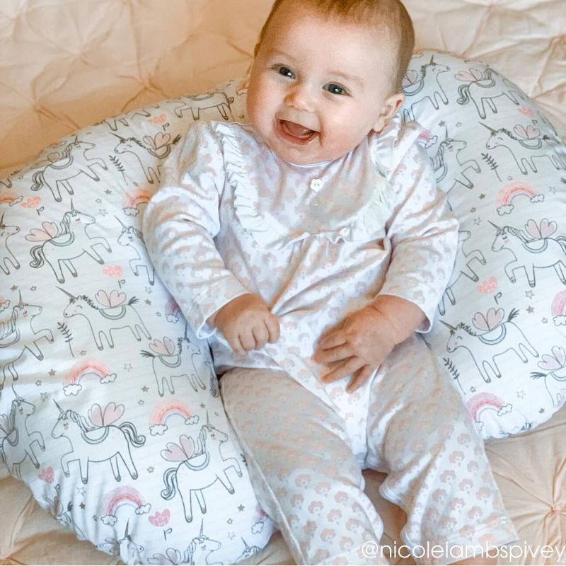 Boppy Original Nursing Pillow Cover - Gray Gold Giraffes