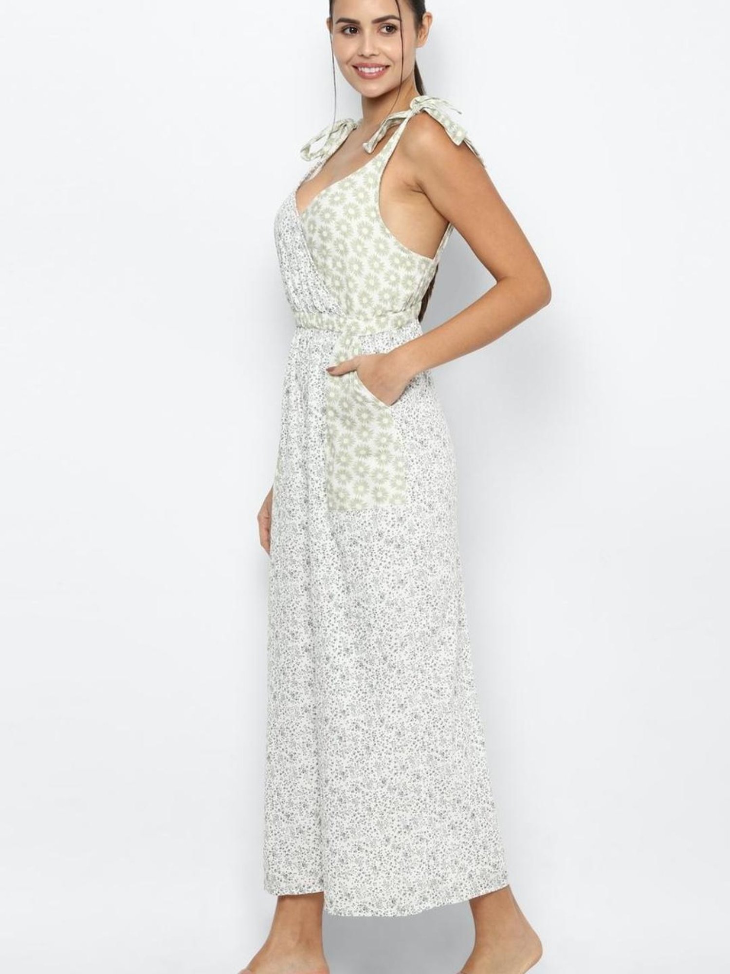 American Eagle Outfitters Green Floral Print Jumpsuit