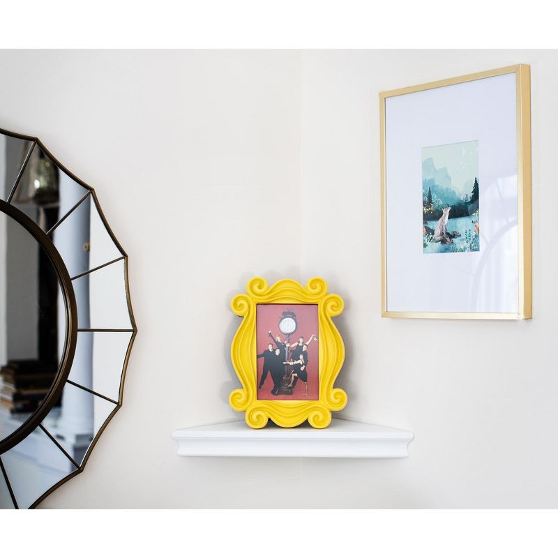 Robe Factory LLC Friends Yellow Door Polyresin Photo Frame With Stand | 10 x 7.5 Inches