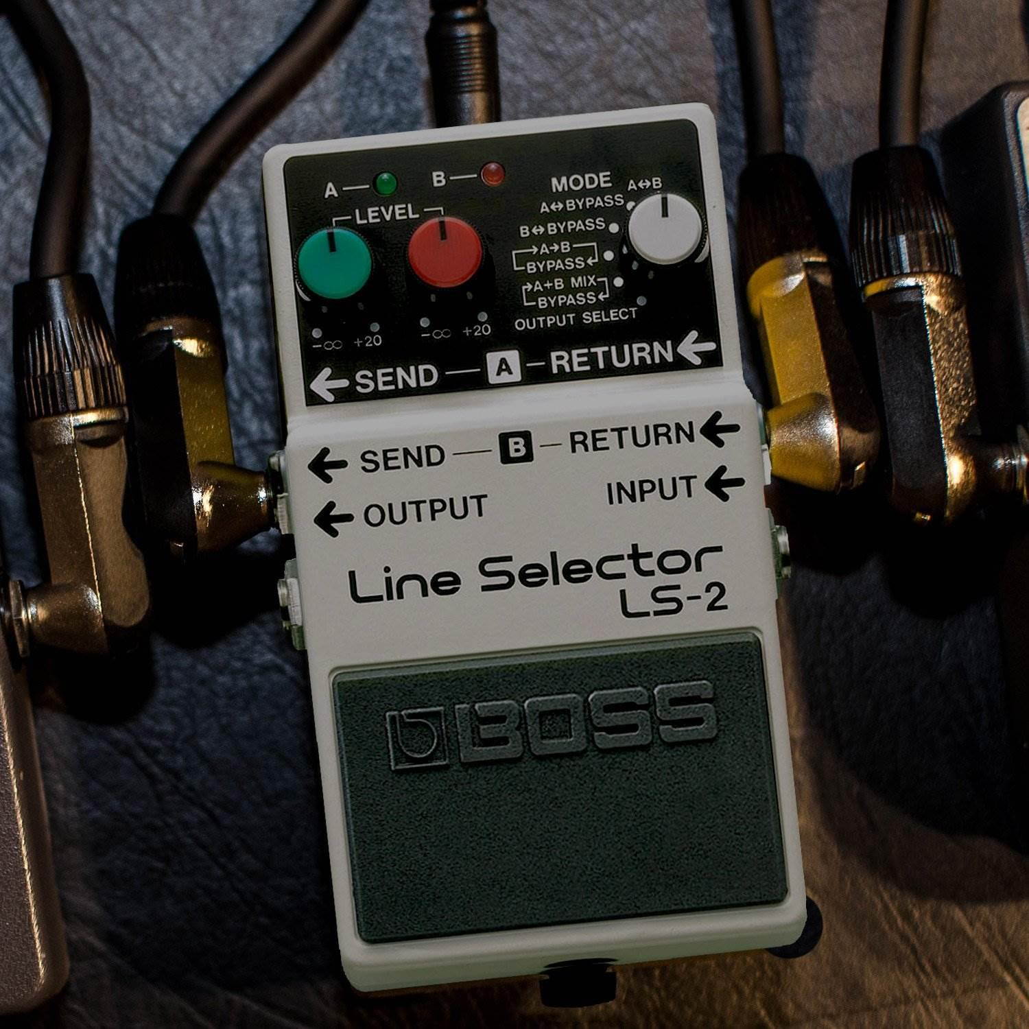 Boss LS-2 Line Selector/Power Supply