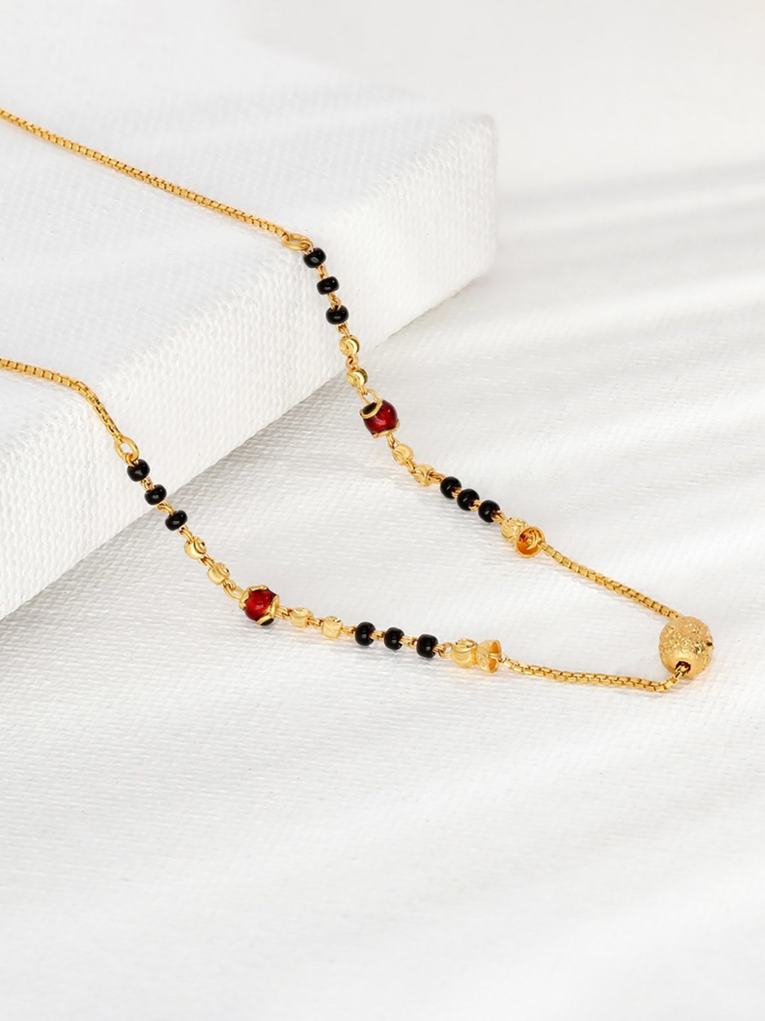 P.N.Gadgil Jewellers Noir Grace 22k Gold Mangalsutra