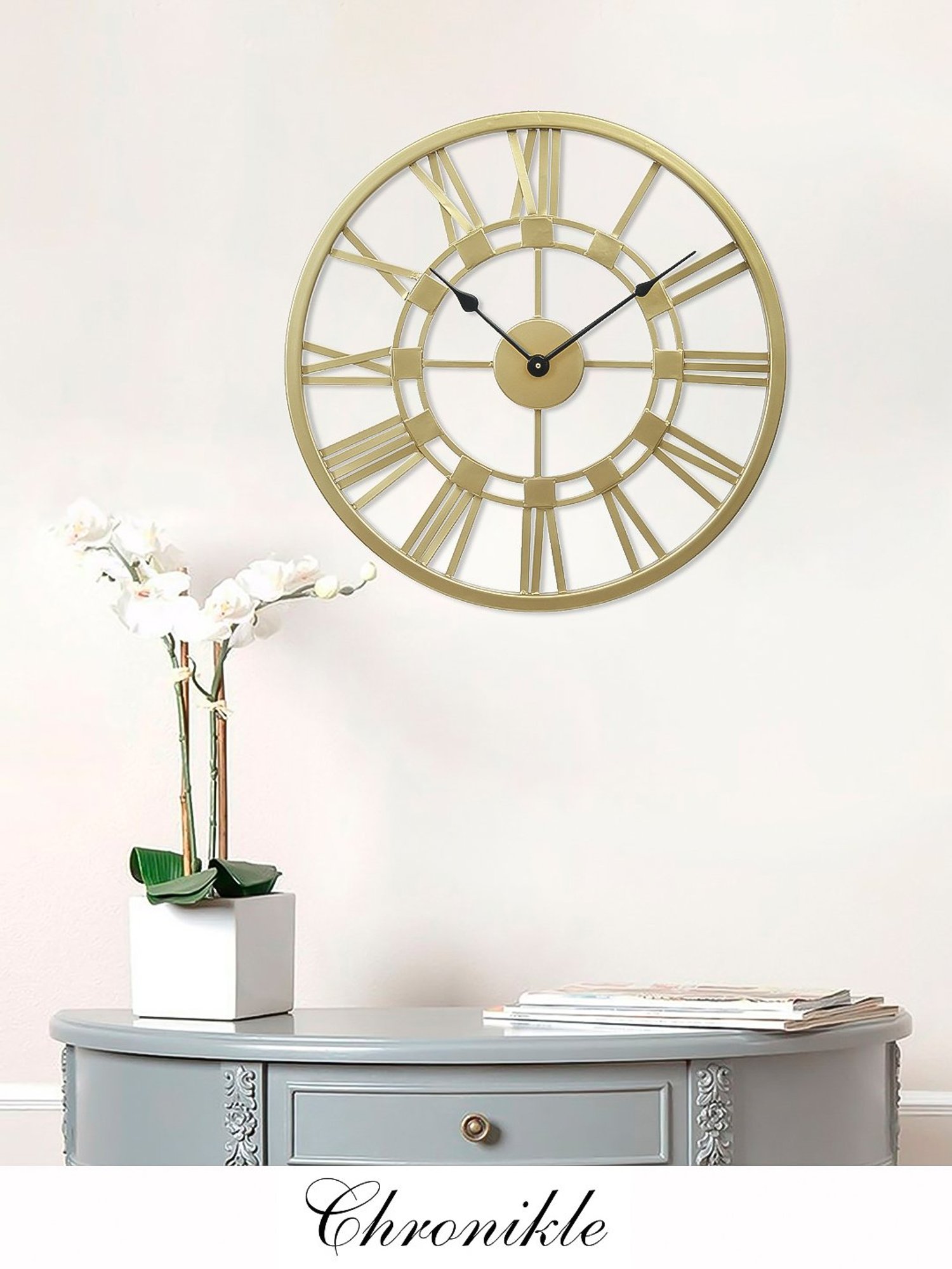 CHRONIKLE Round Gold Iron Wall Clock