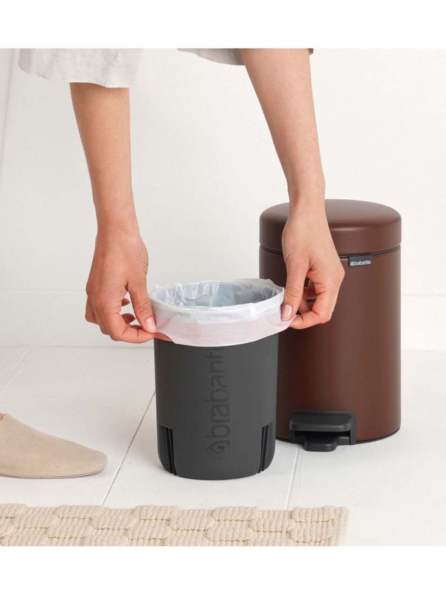BRABANTIA NewIcon Brown Plastic Pedal Bin (3 L)